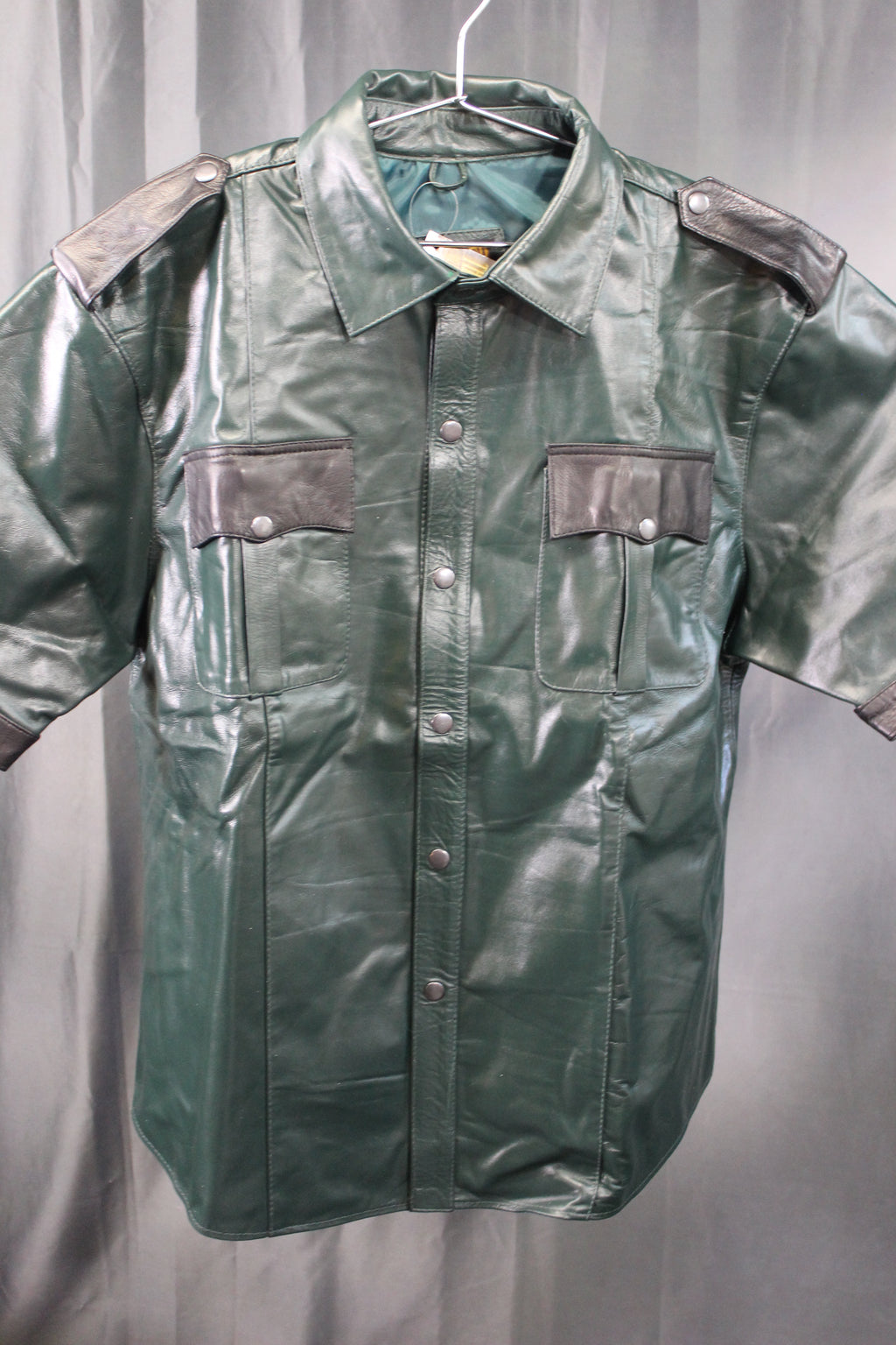 Otter and Fox Leather Formals in Hunter Green with Black Accents