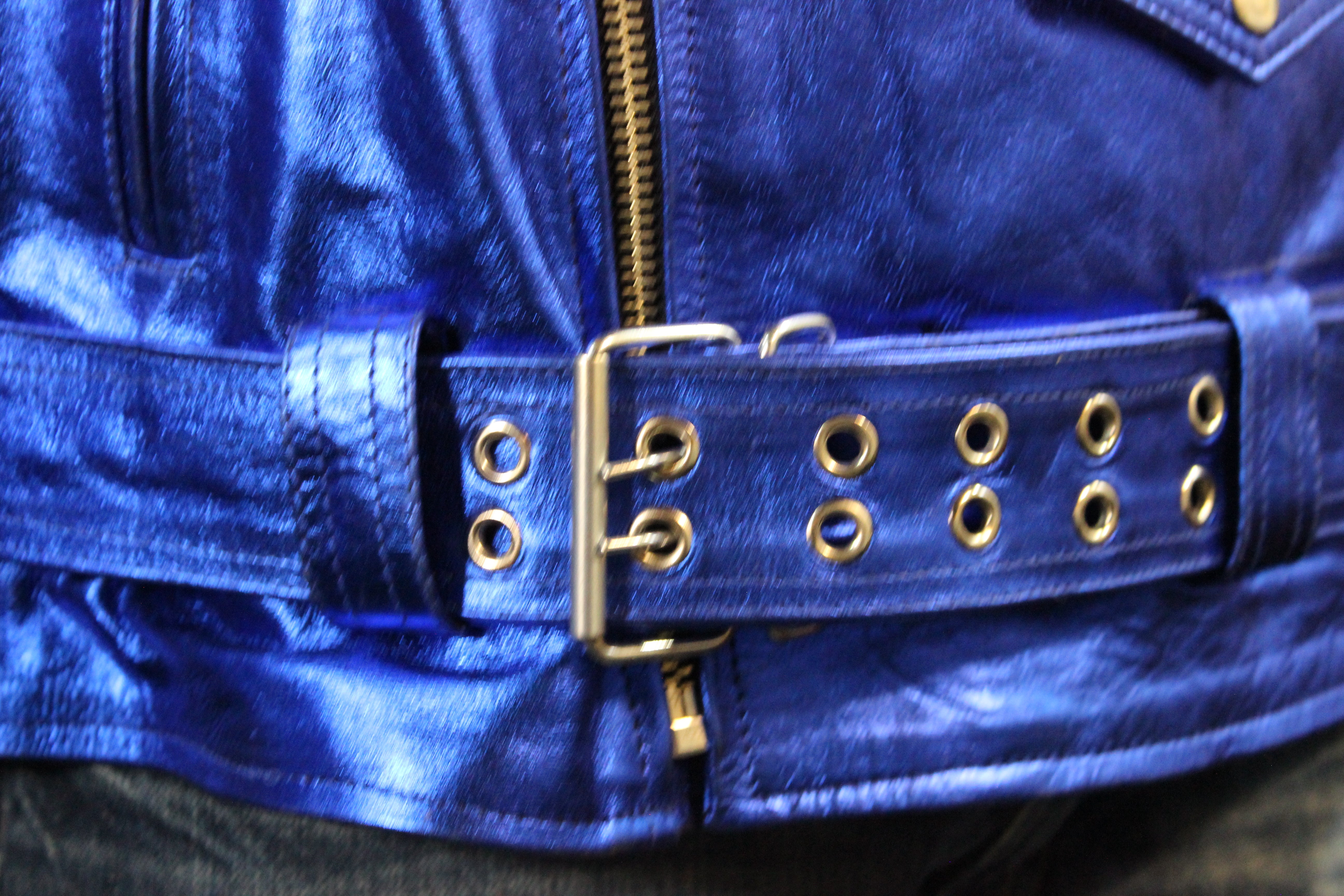 Vestes de motard en cuir OnF en or