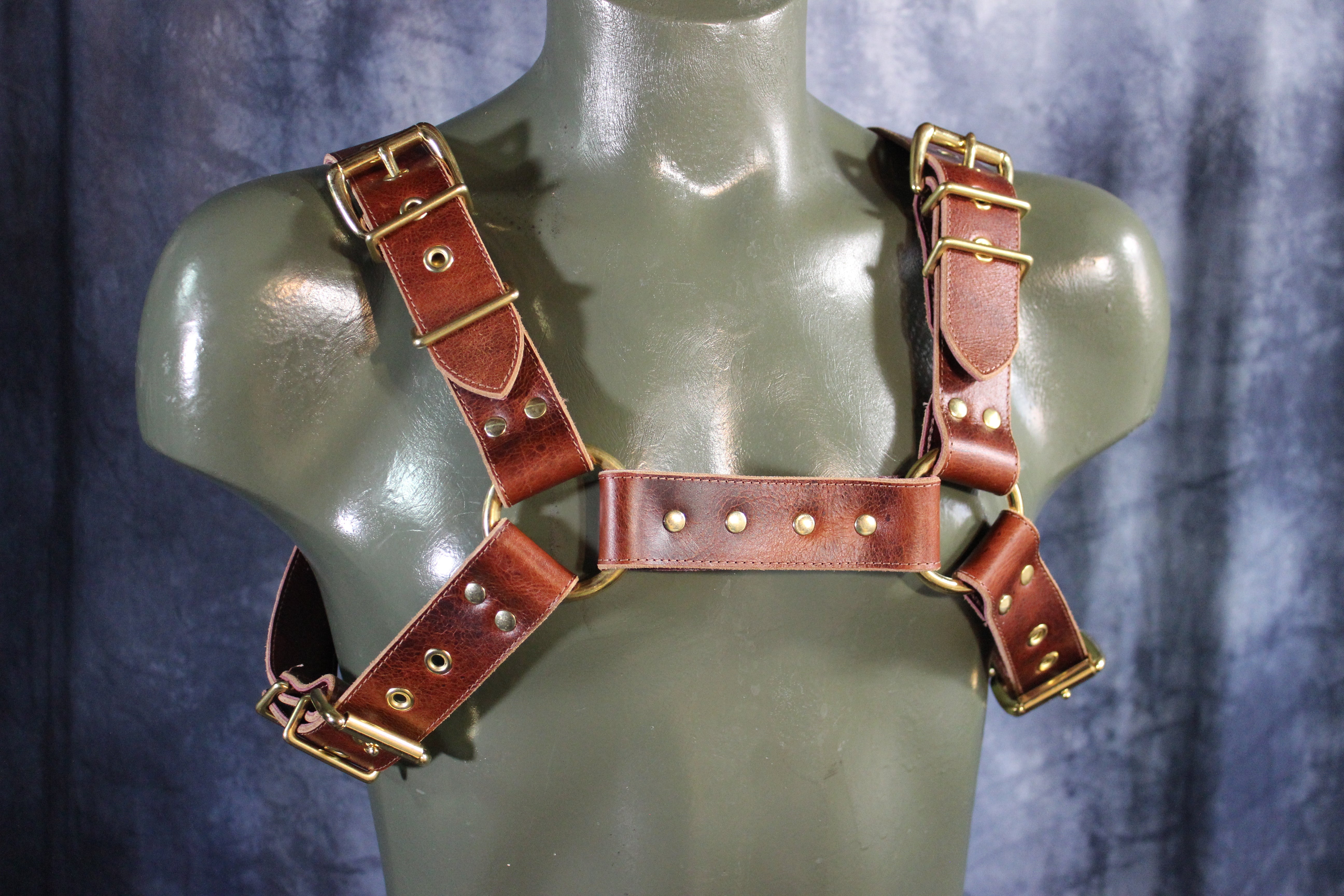 Mottled Latigo Bulldog Harness with Buckles