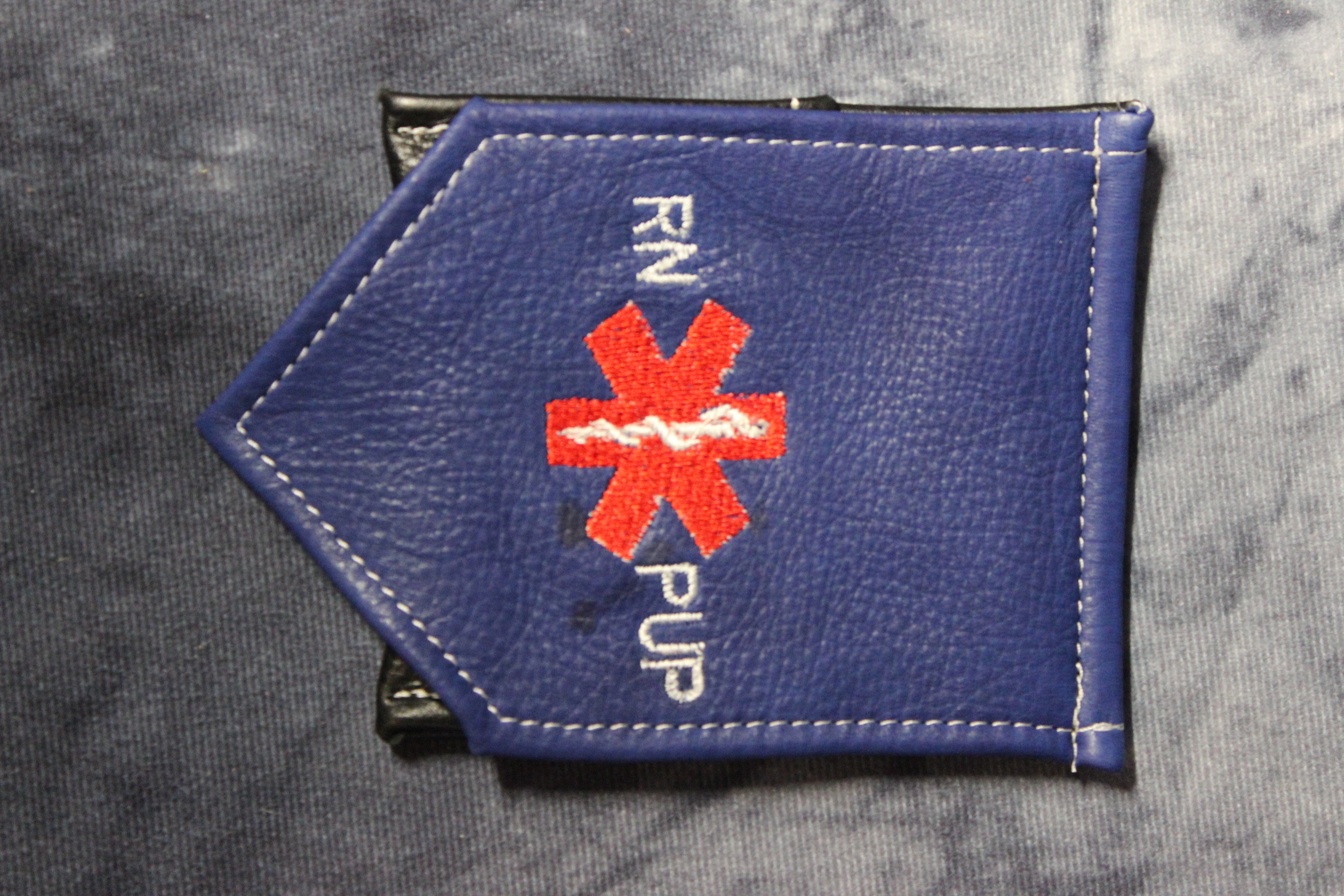 Banderas de bolsillo del orgullo del cachorro y del adiestrador