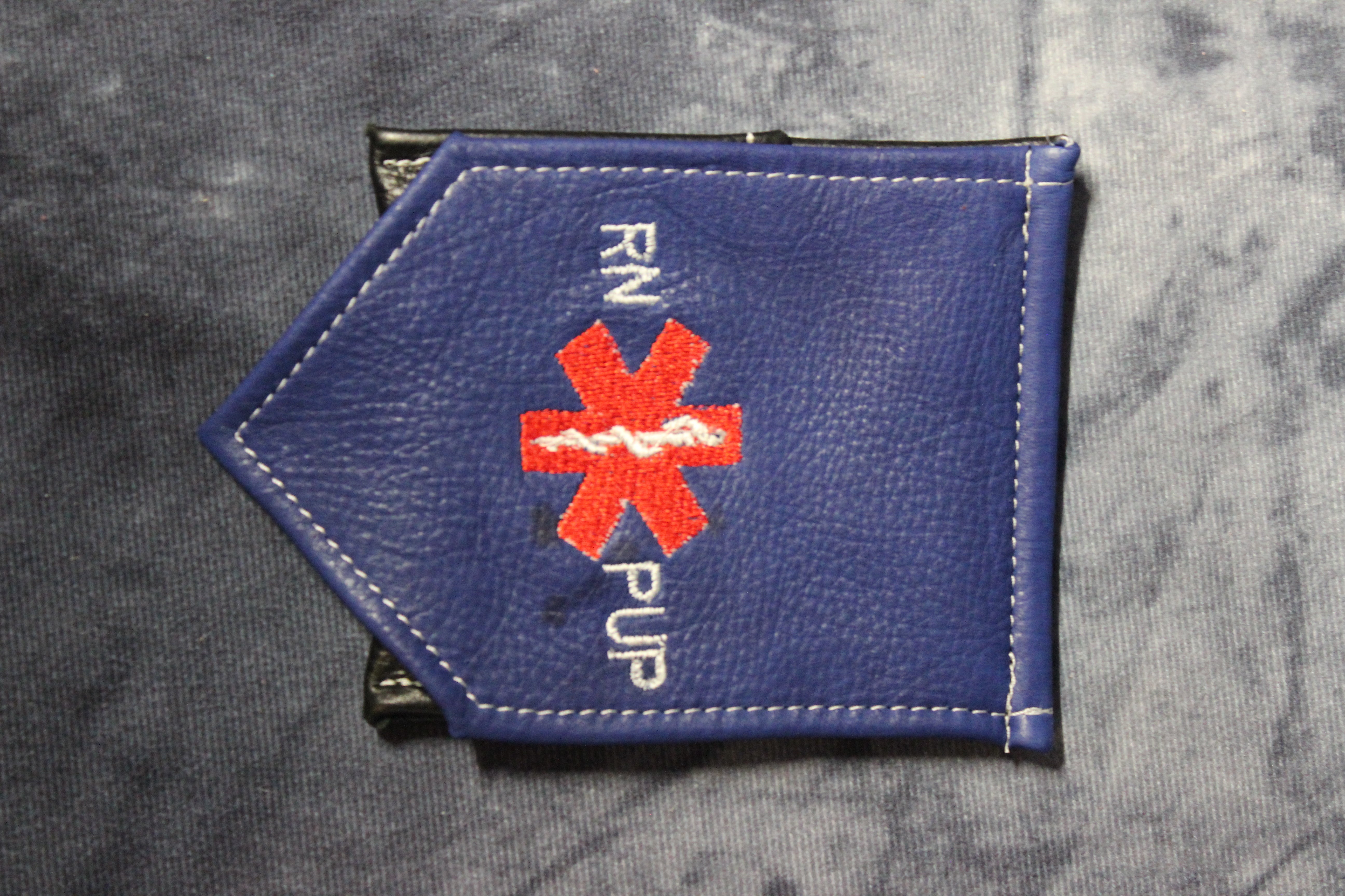 Banderas de bolsillo del orgullo del cachorro y del adiestrador