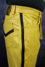 Short OnF Jean Style « Chevron » en jaune et noir