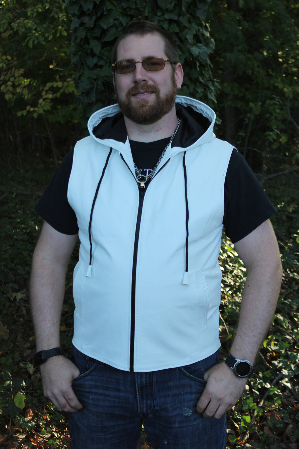 Sweat à capuche en cuir OnF en blanc