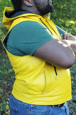 Sudadera con capucha de cuero OnF en amarillo