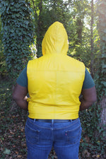 Sudadera con capucha de cuero OnF en amarillo