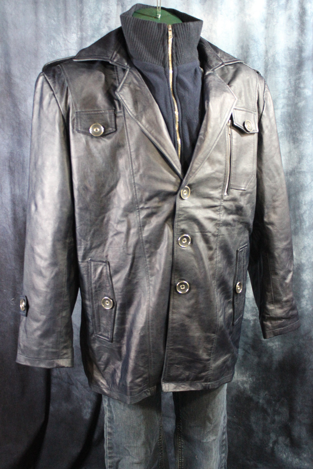 Chaqueta de cuero y piel de tartán amarilla de Otter and The Fox