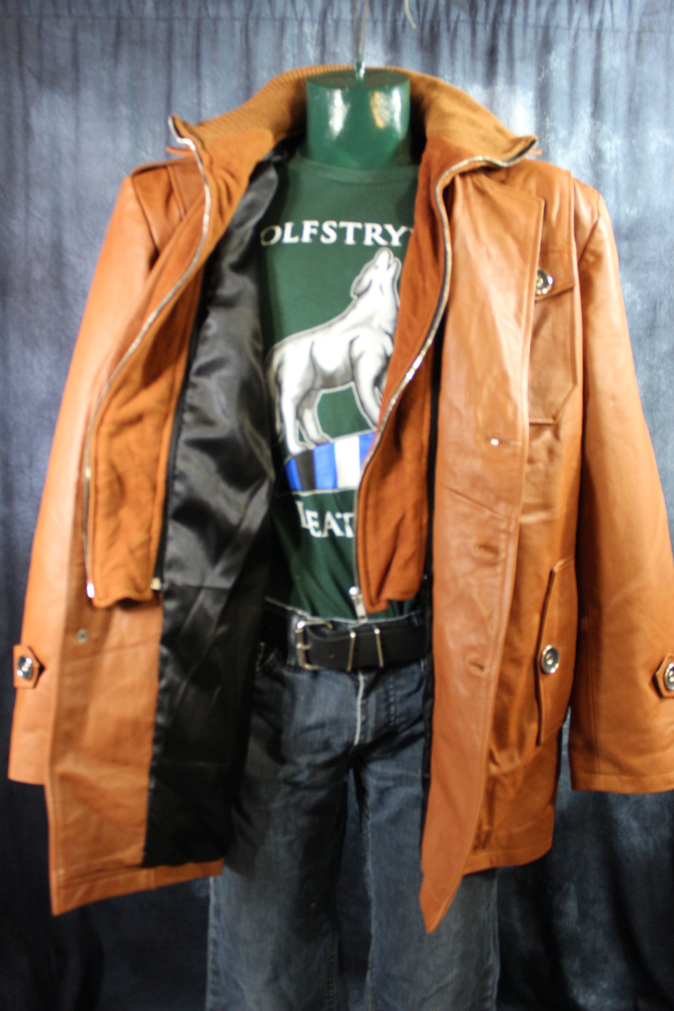 Chaqueta de cuero y piel de tartán amarilla de Otter and The Fox