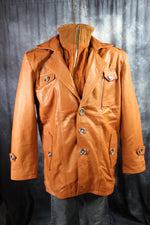 Chaqueta de cuero y piel de tartán amarilla de Otter and The Fox