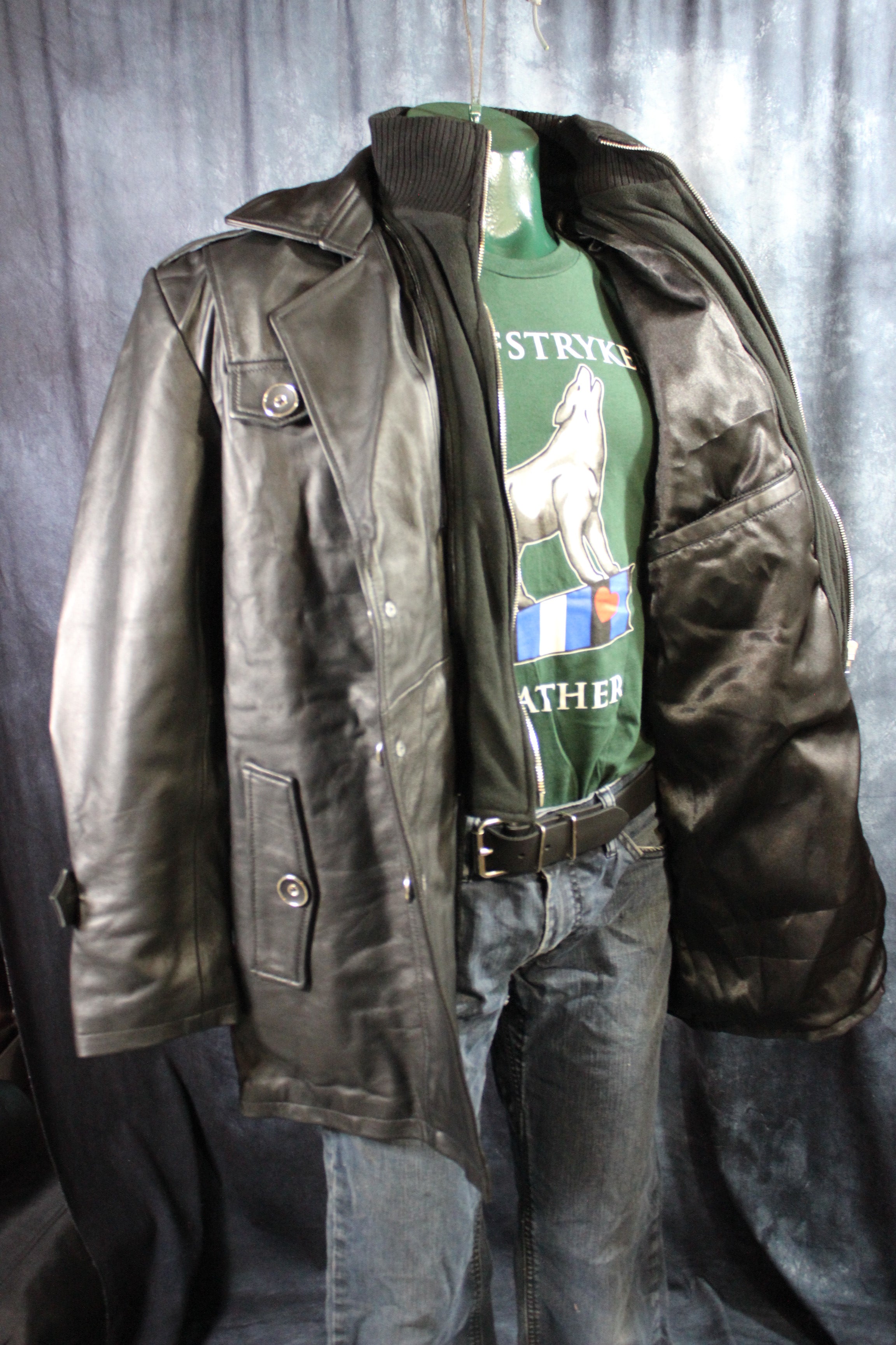 Chaqueta de cuero y piel de tartán amarilla de Otter and The Fox