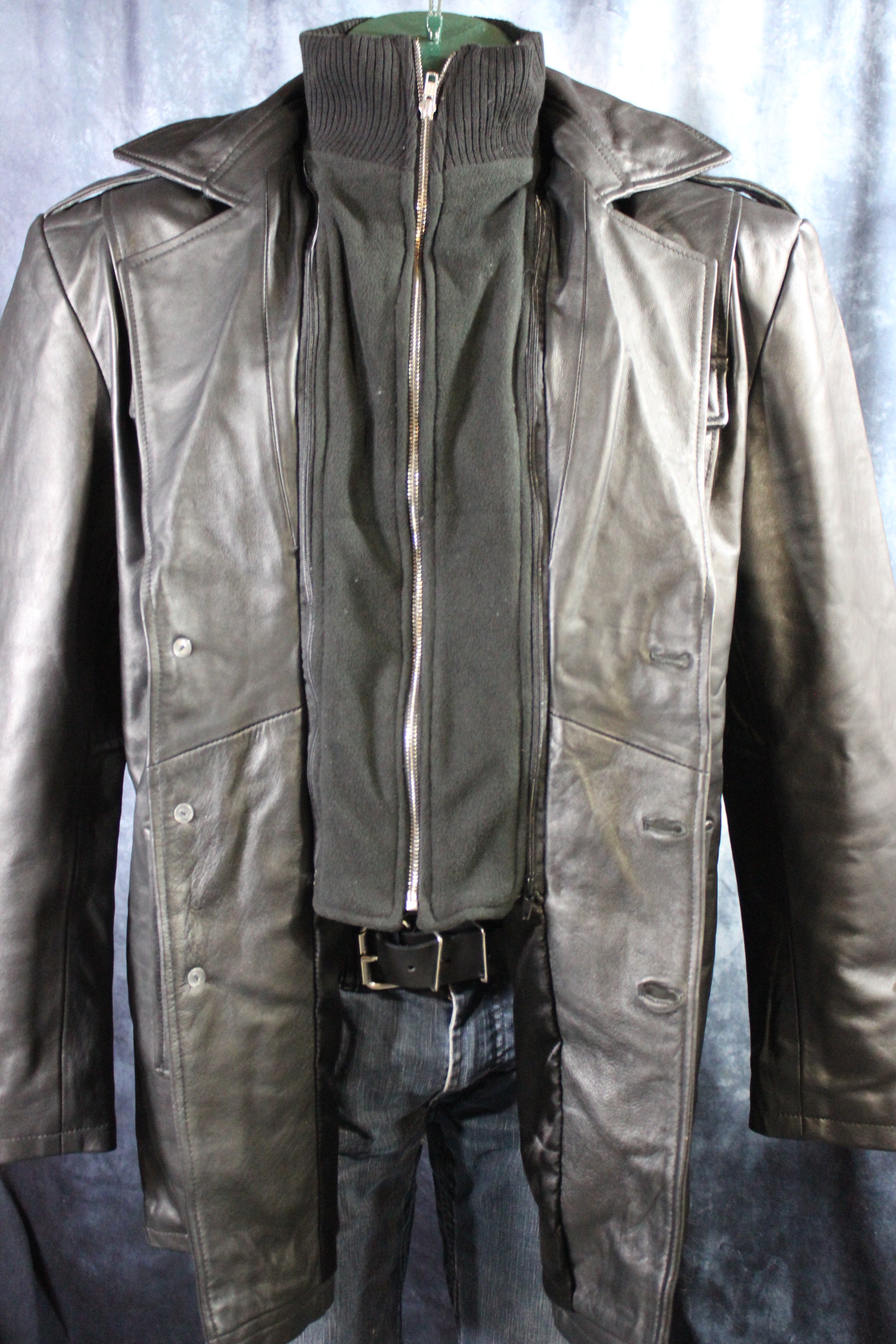 Chaqueta de cuero y piel de tartán amarilla de Otter and The Fox