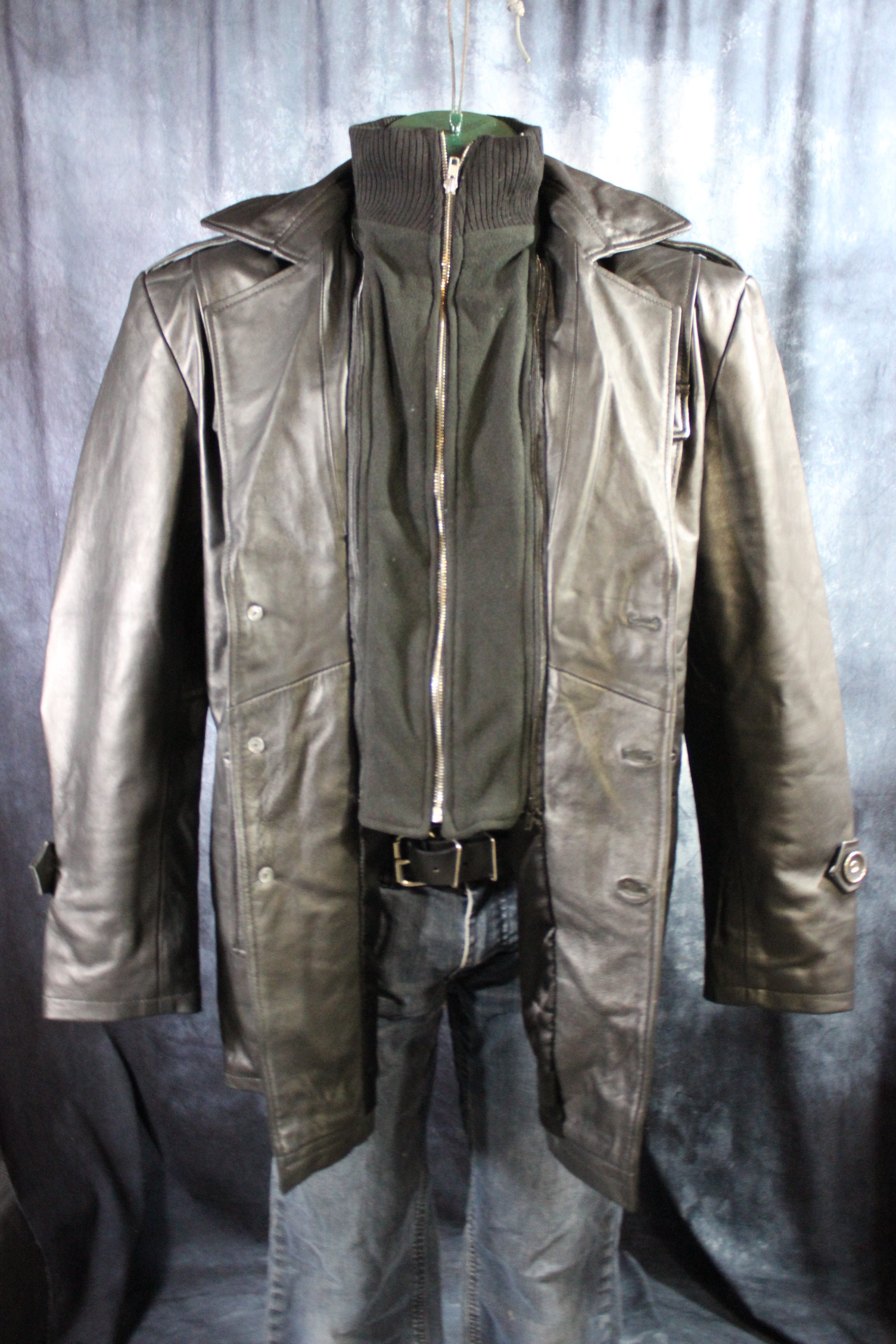 Chaqueta de cuero y piel de tartán amarilla de Otter and The Fox