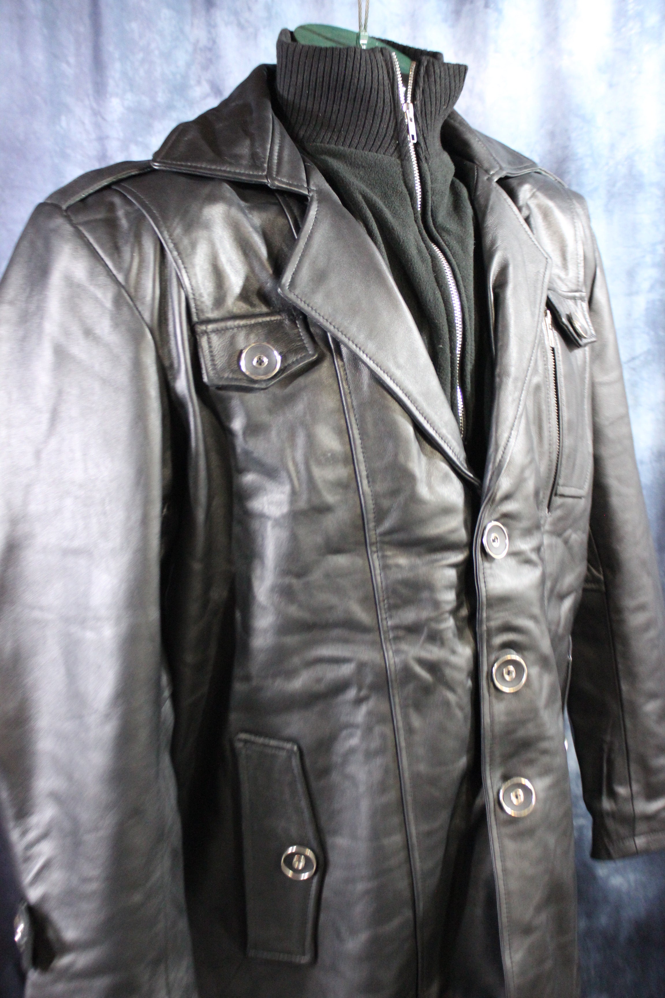 Chaqueta de cuero y piel de tartán amarilla de Otter and The Fox