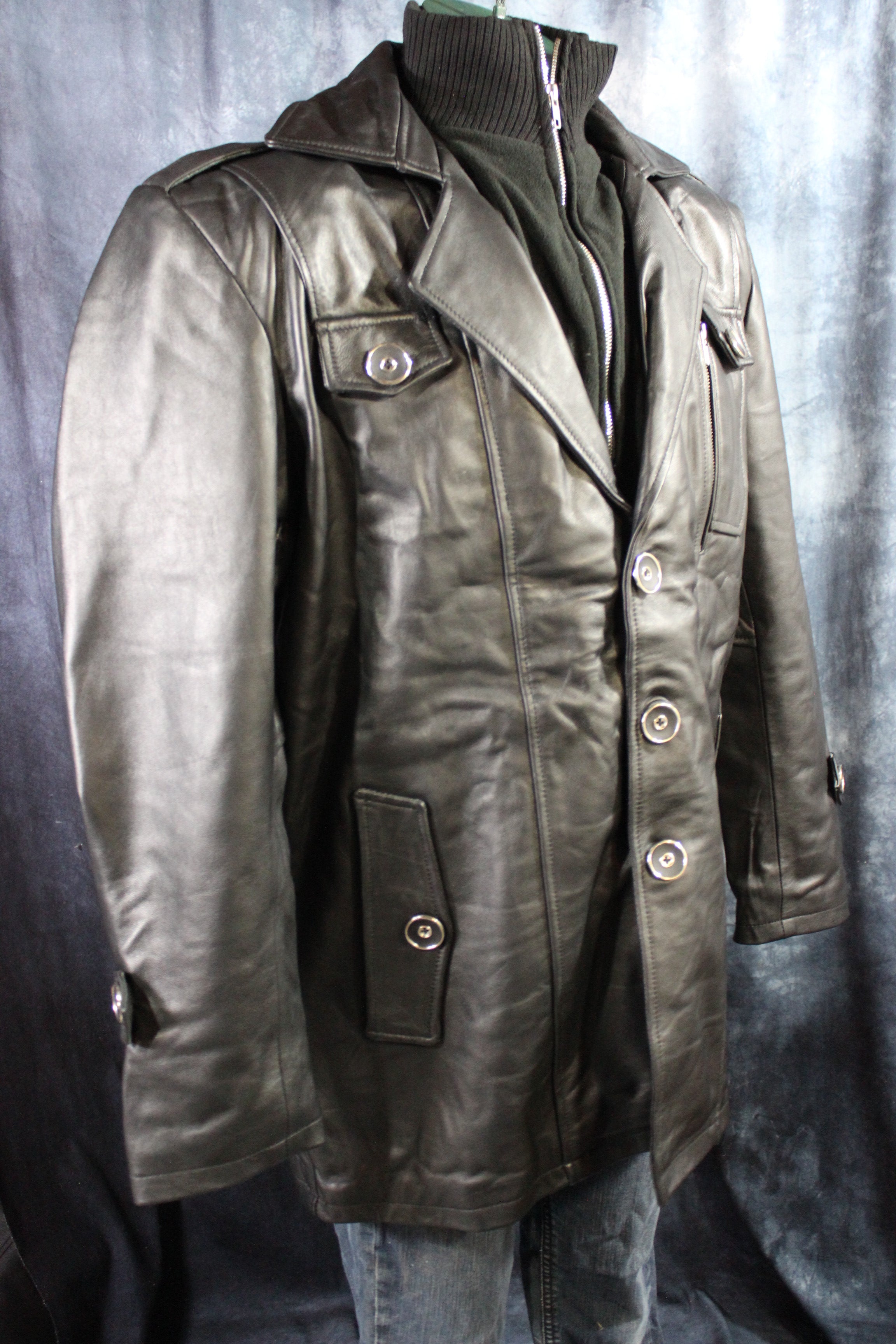 Chaqueta de cuero y piel de tartán amarilla de Otter and The Fox