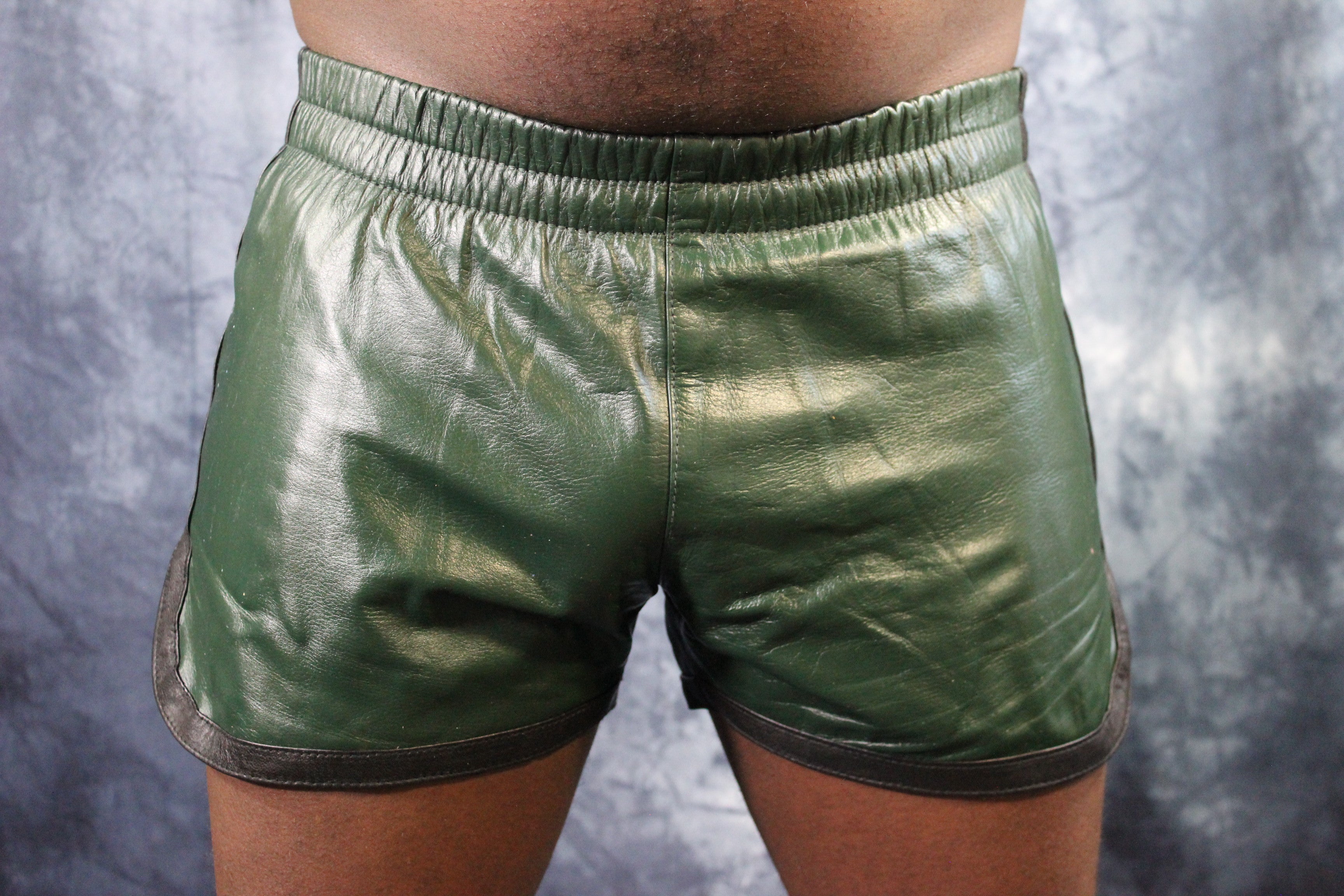 Short Booty OnF en noir avec vert chasseur