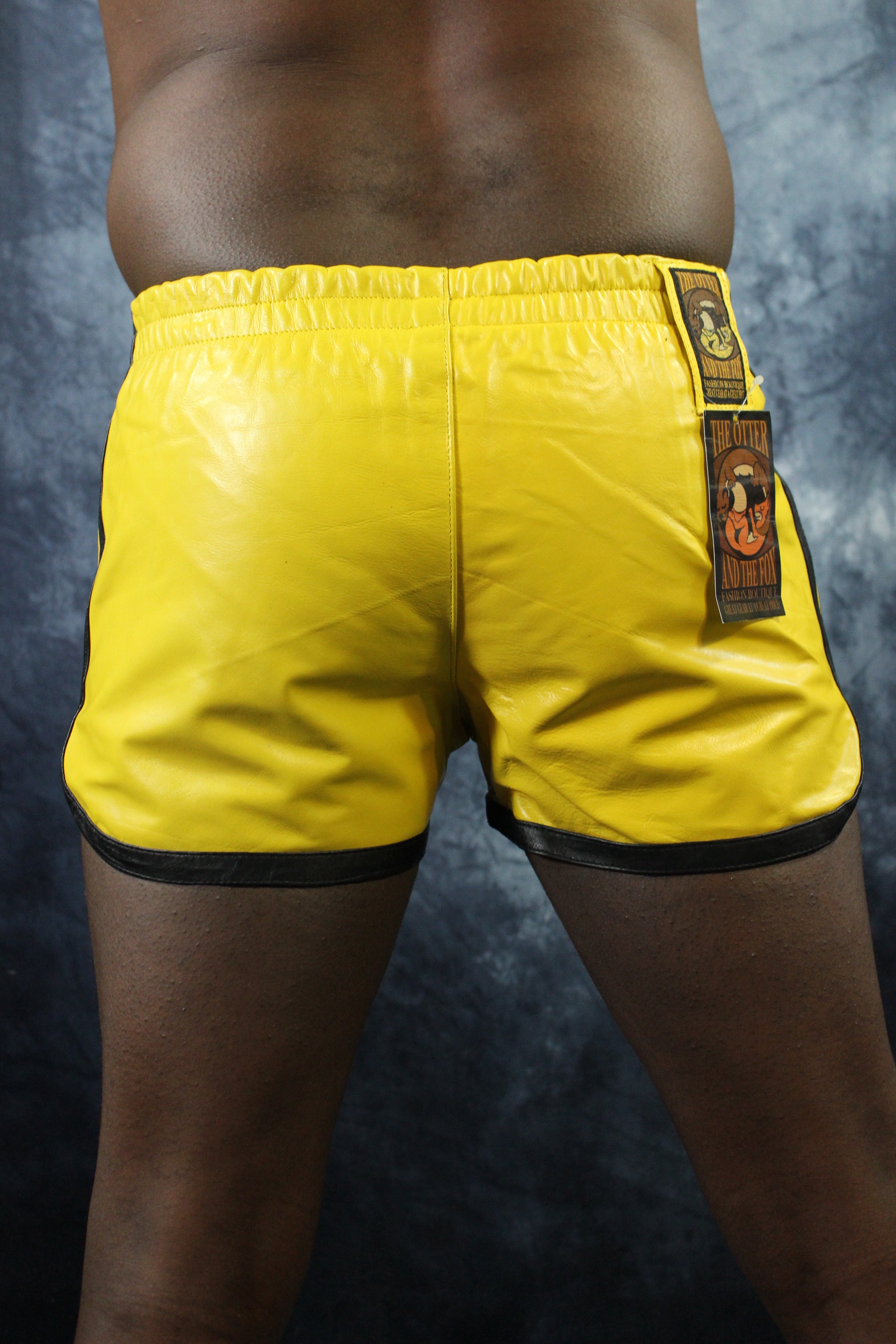 Short Booty OnF en jaune et noir