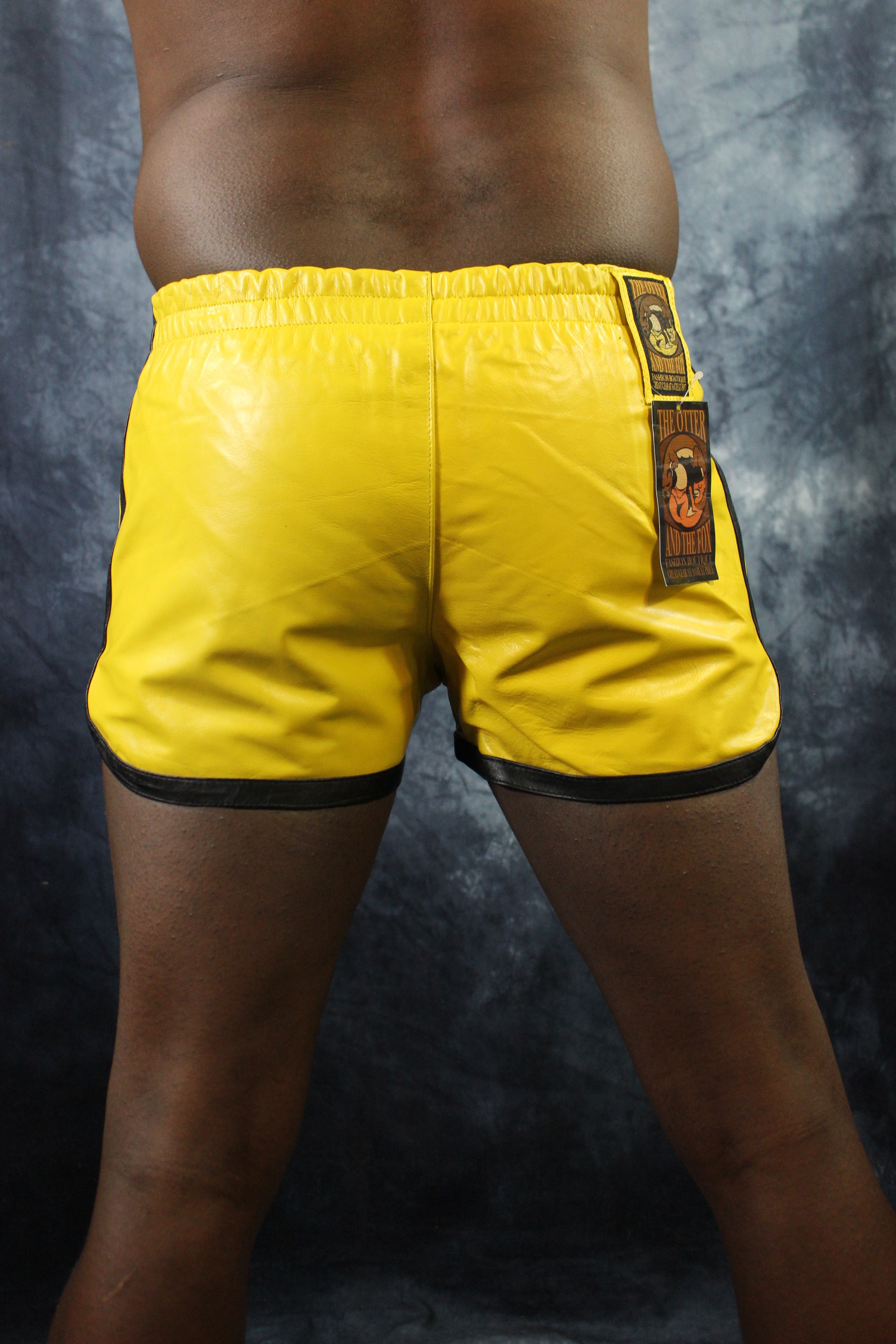 Short Booty OnF en jaune et noir