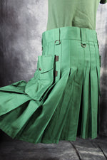 Kilt utilitario en Kelly Green de KiltedBros