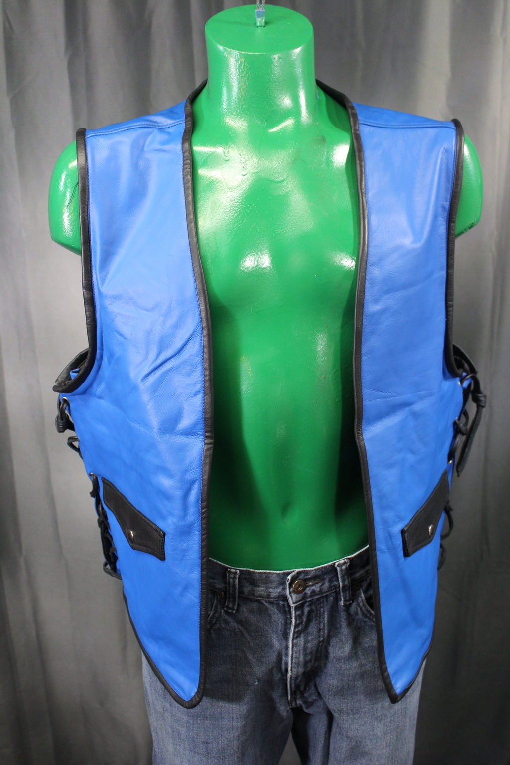 Gilet de bar en cuir OnF - Bleu avec reflets noirs