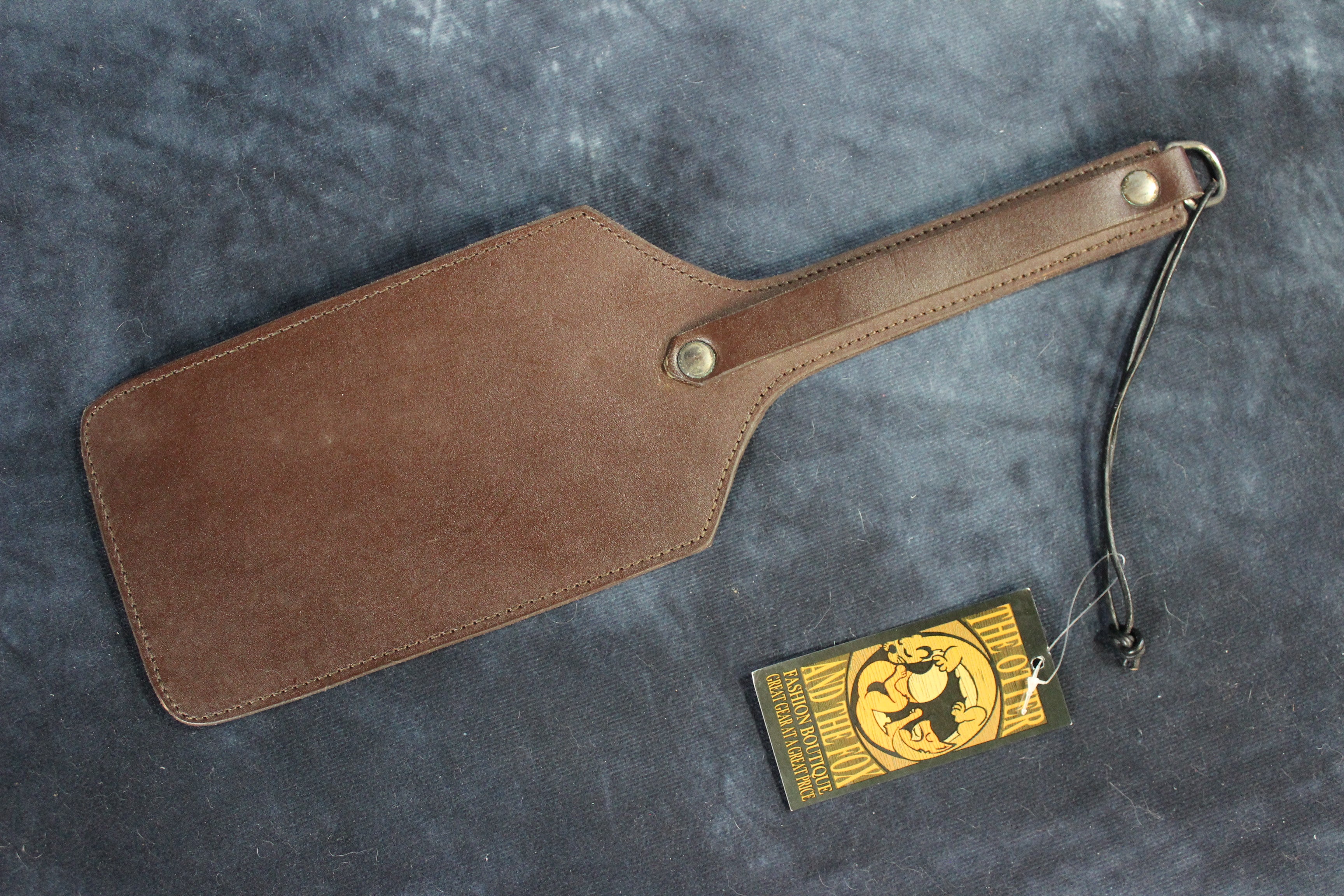 Flat Leather Paddle by Otter and Fox