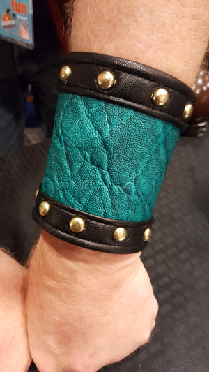 Brazalete de piel de elefante verde azulado