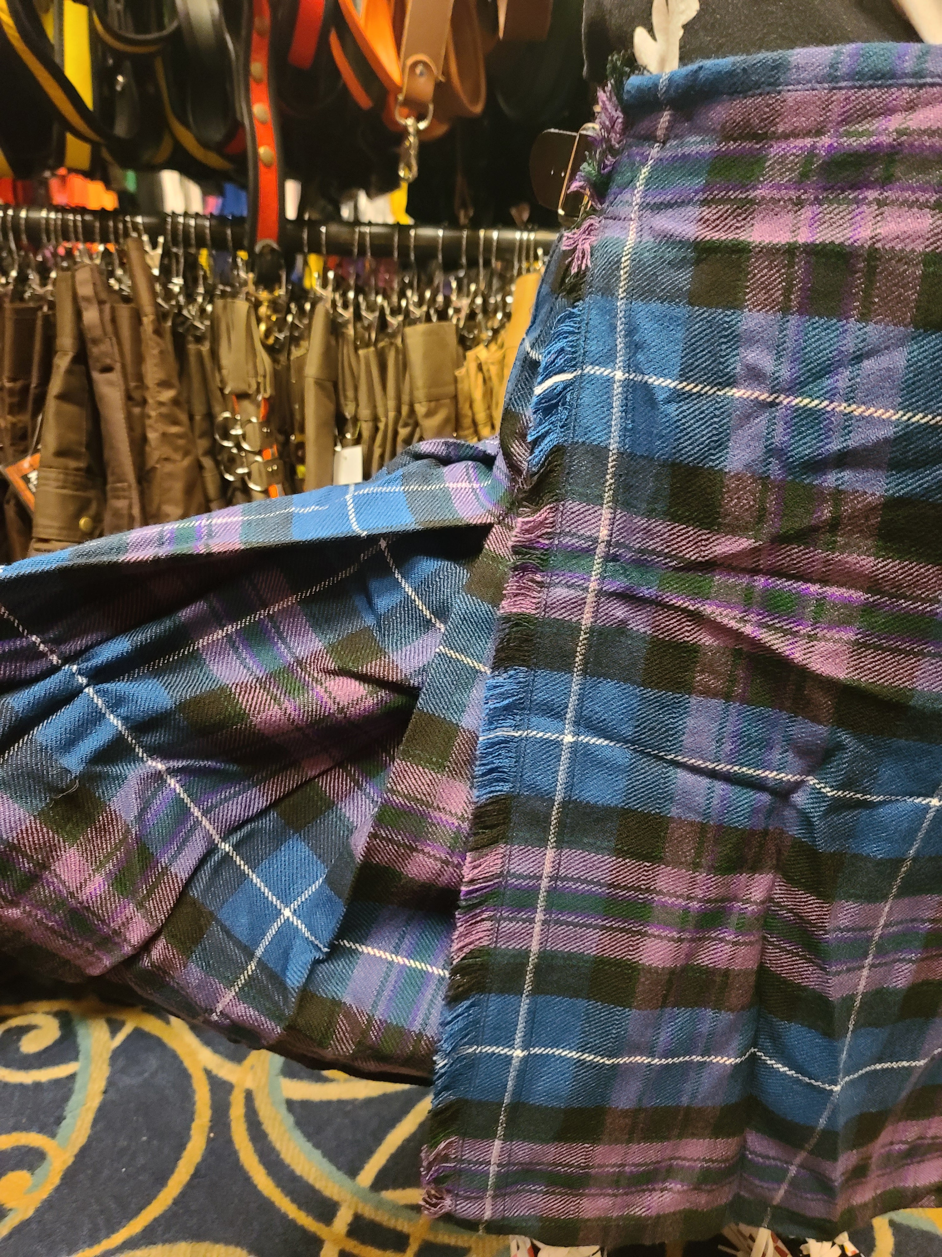 Kilt tartan à carreaux violets par KiltedBros