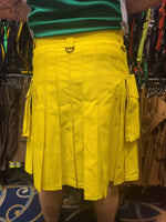 Kilt utilitaire en jaune par KiltedBros