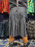 Kilt utilitaire en noir par KiltedBros