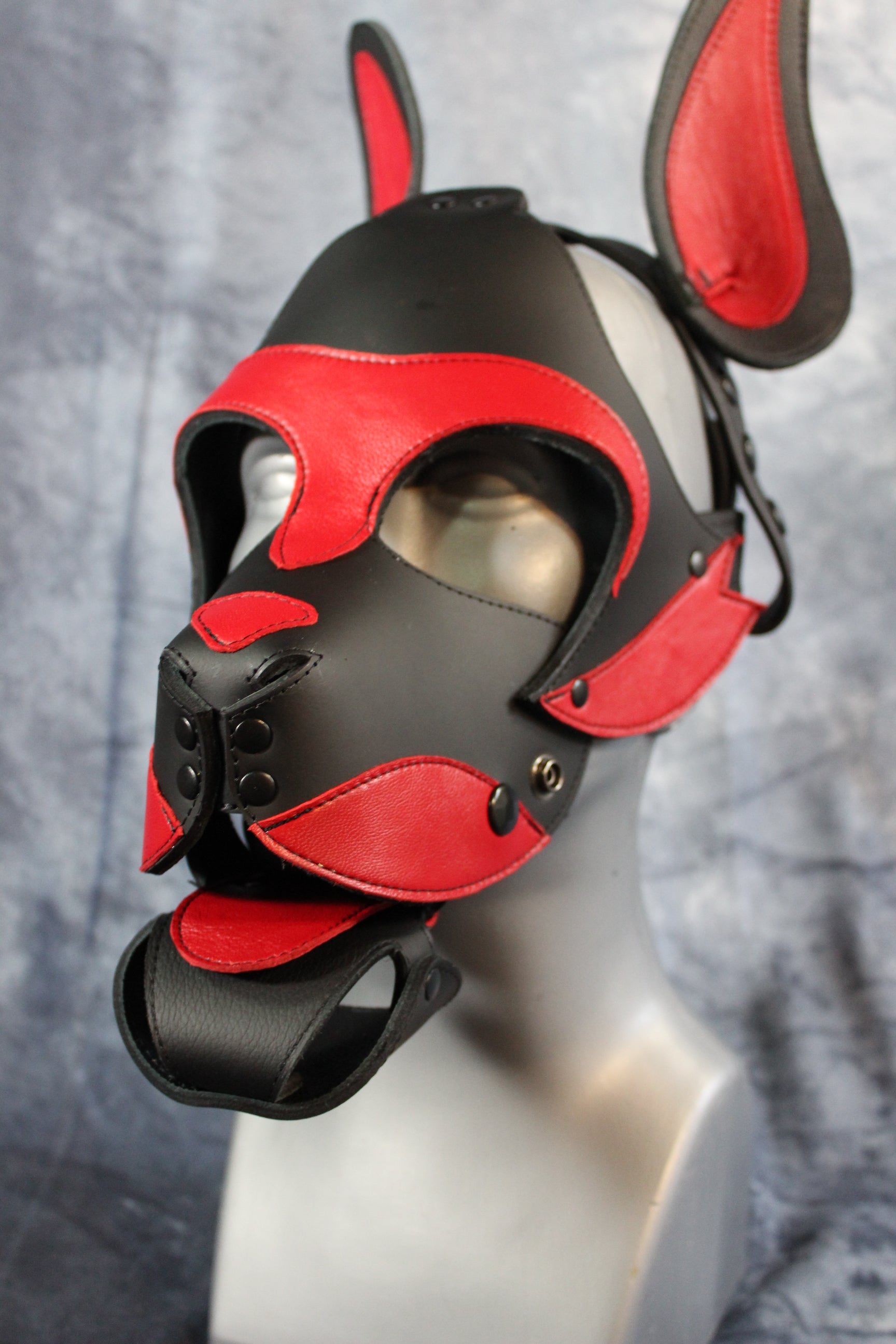 Husky Pup Hood with Removable Muzzle