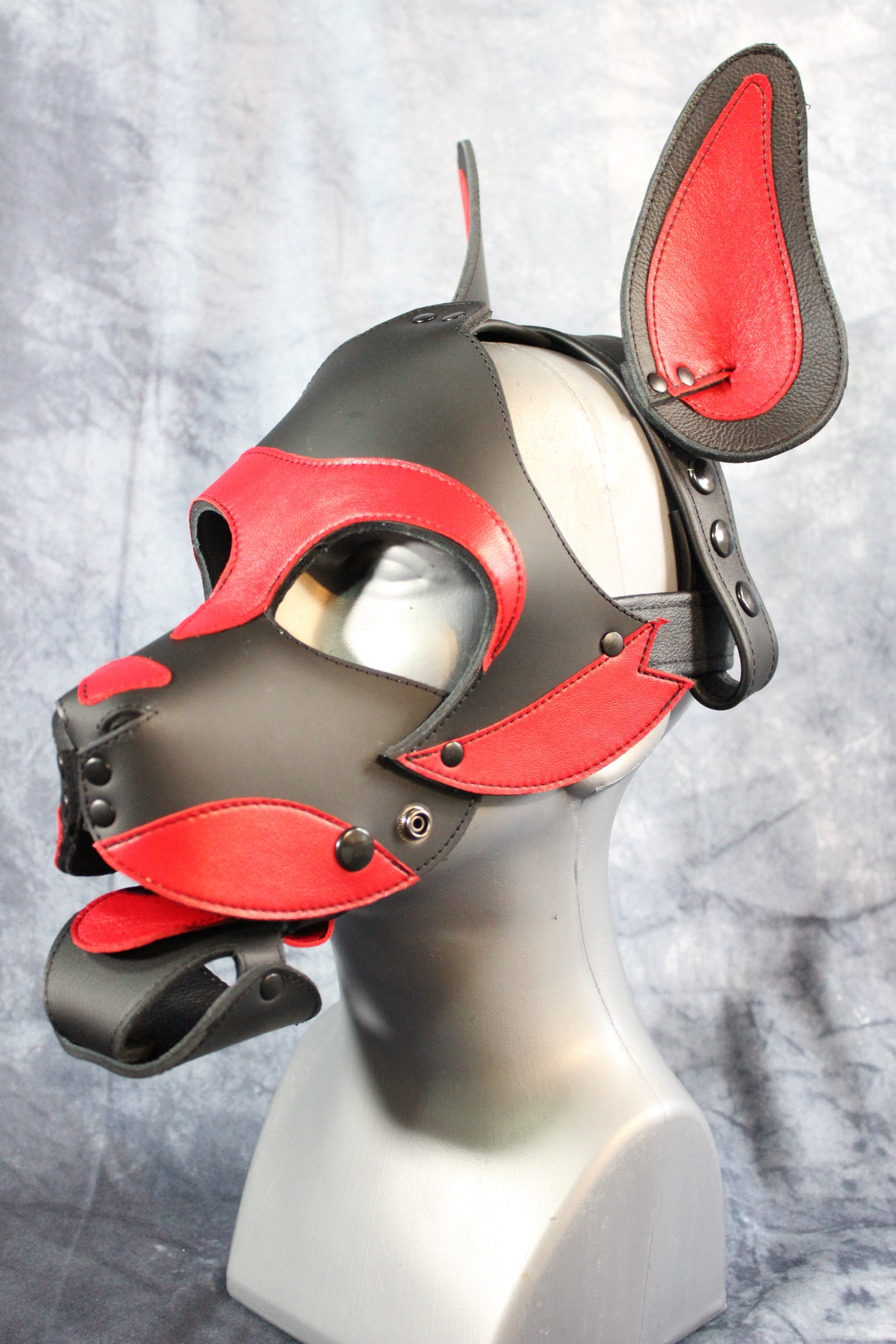 Husky Pup Hood with Removable Muzzle