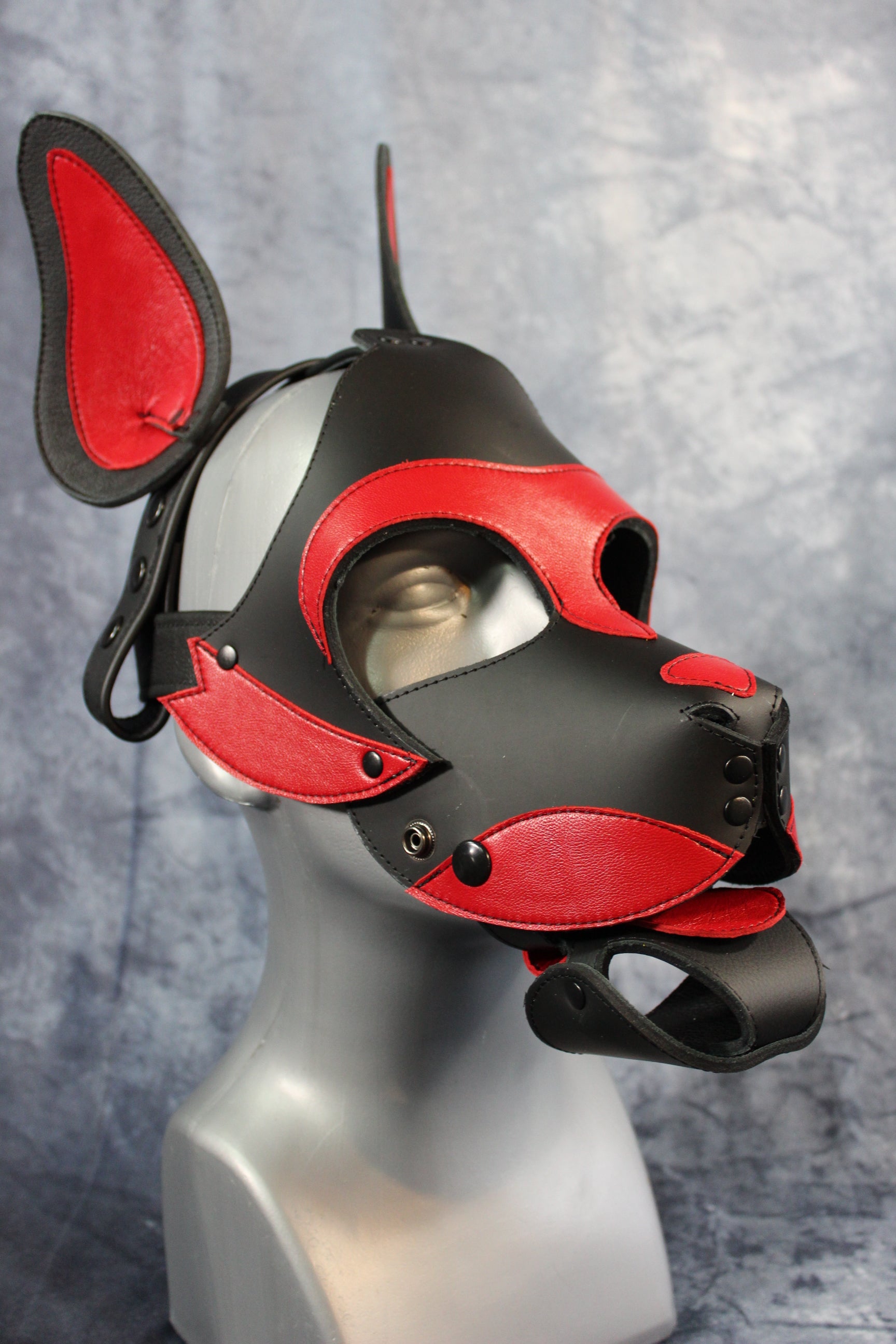 Husky Pup Hood with Removable Muzzle