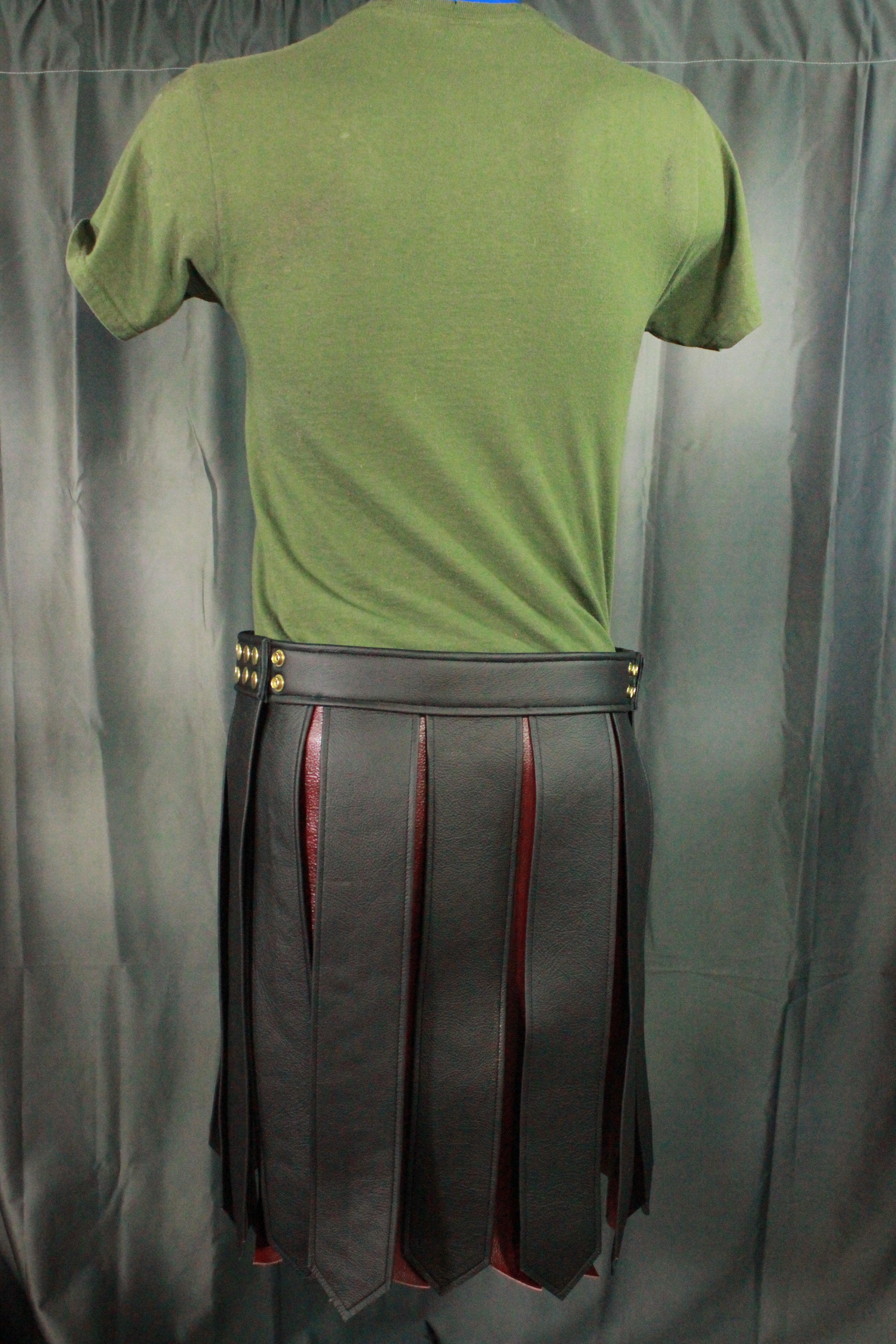 Kilt de gladiateur en cuir