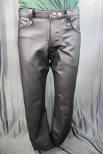 Pantalon en cuir classique