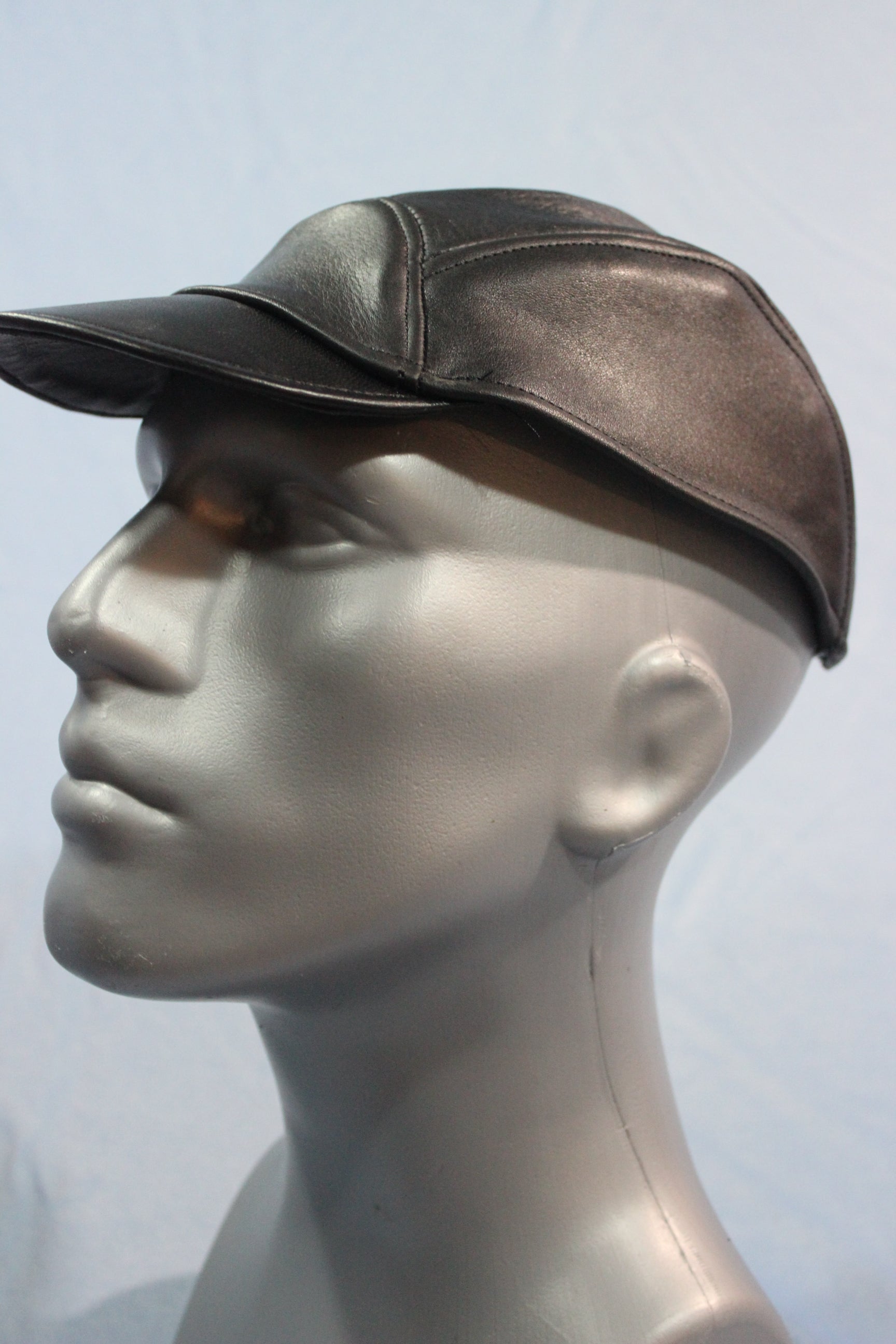 Short Brim Leather Baseball Cap