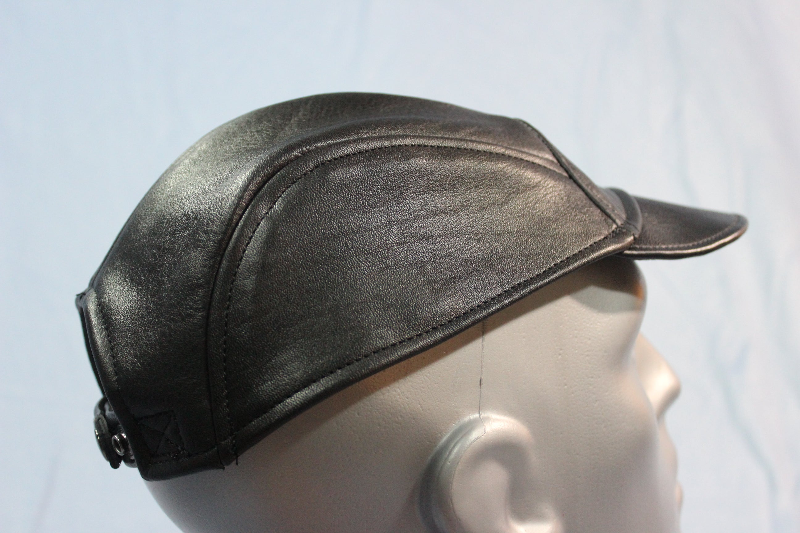 Short Brim Leather Baseball Cap