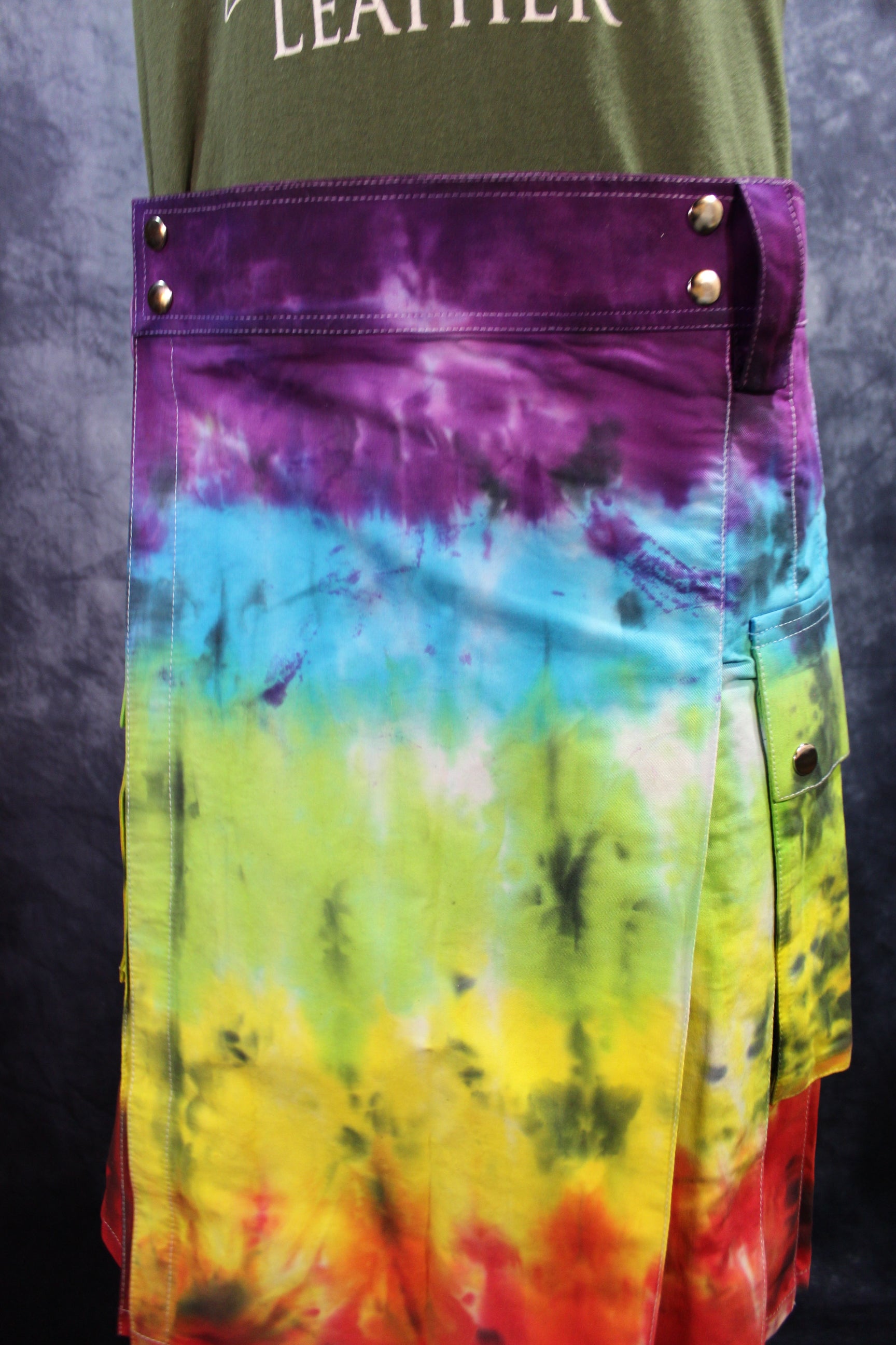 Falda escocesa PRIDE Tie-Dye de Kilted Bros