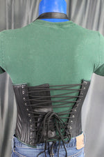 Corsets sous la poitrine loutre et renard