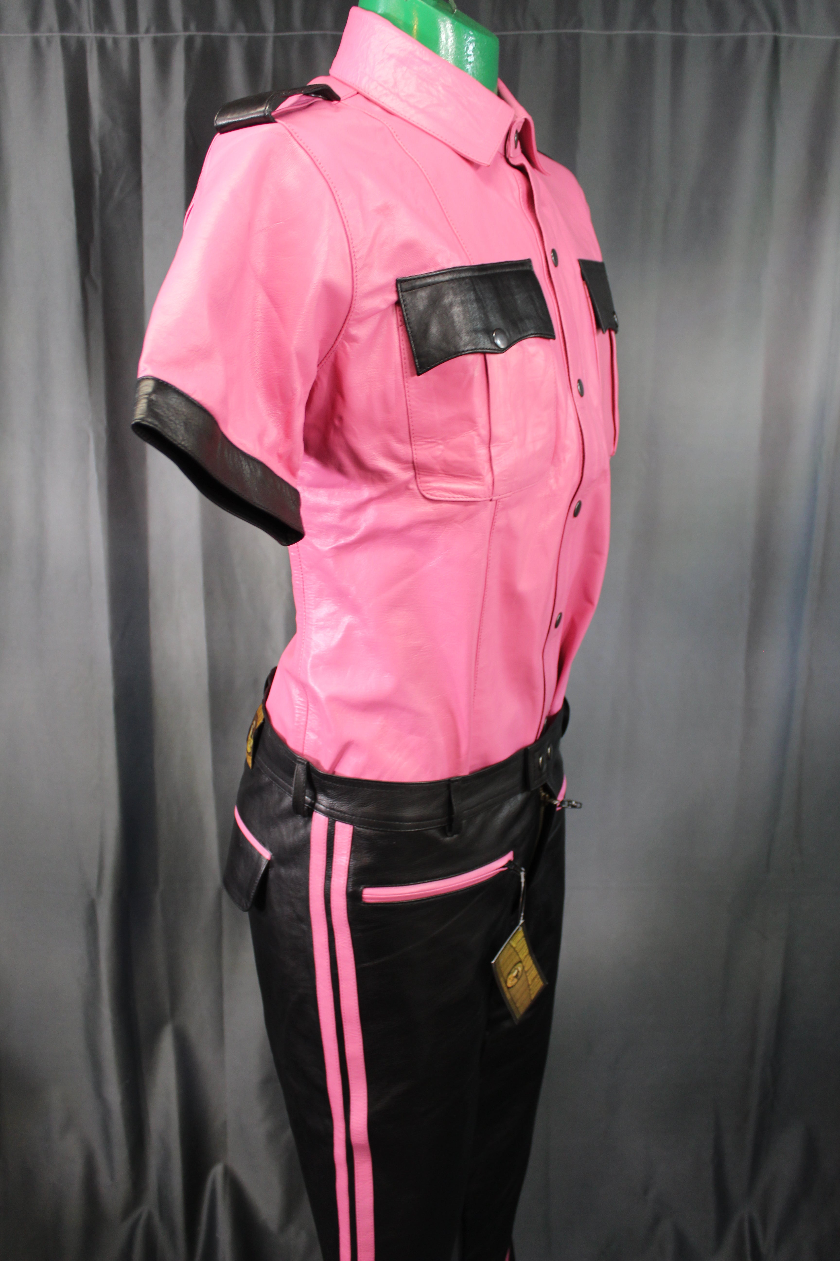 Los bailes formales de cuero de nutria y zorro