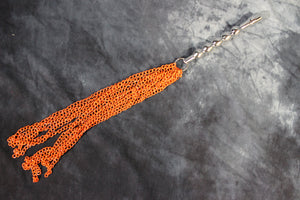 Floggers de cadena de Otter and The Fox