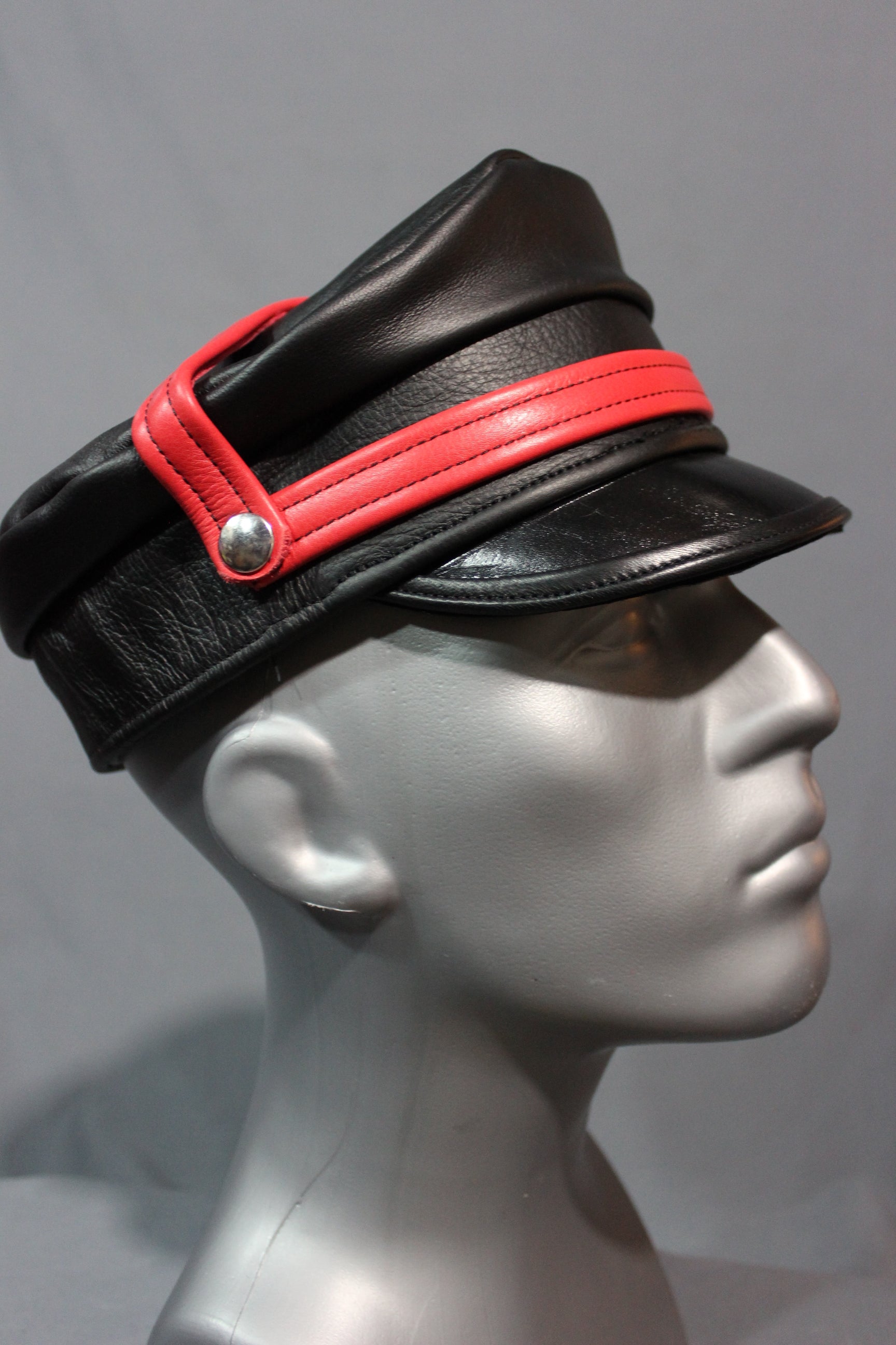 Leather Muir Cap