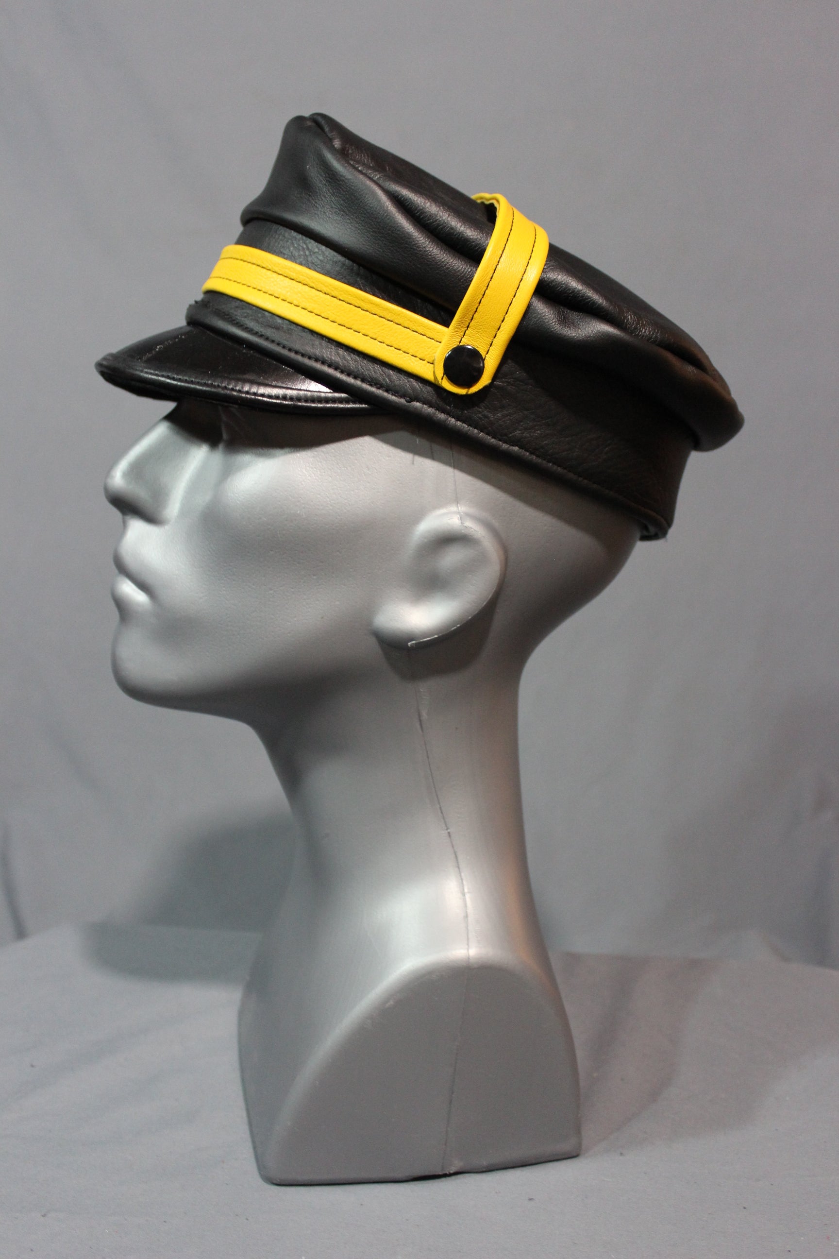 Leather Muir Cap