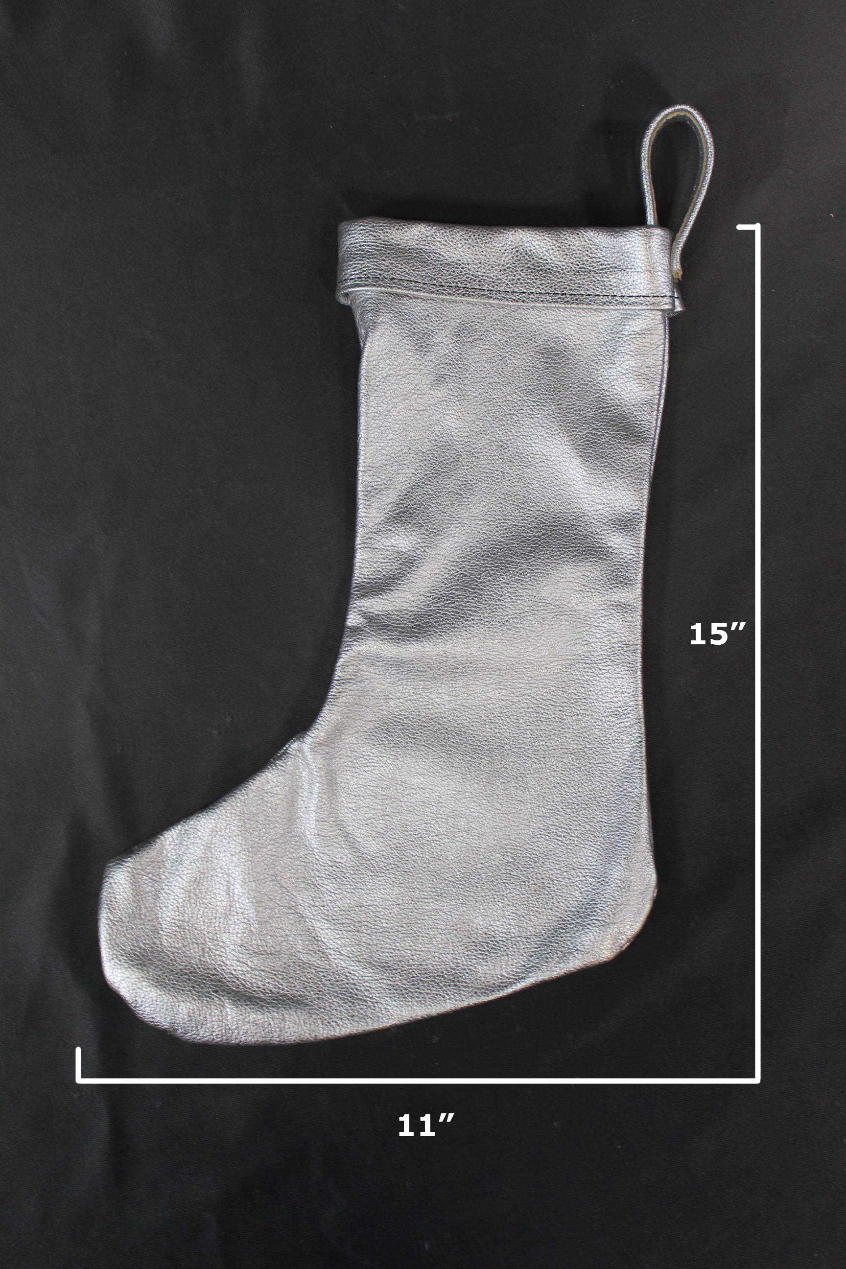 Chaussette de Noël en cuir – 100 % fabriquée à la main aux États-Unis. Monogramme disponible.