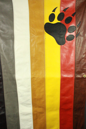 Drapeaux en cuir