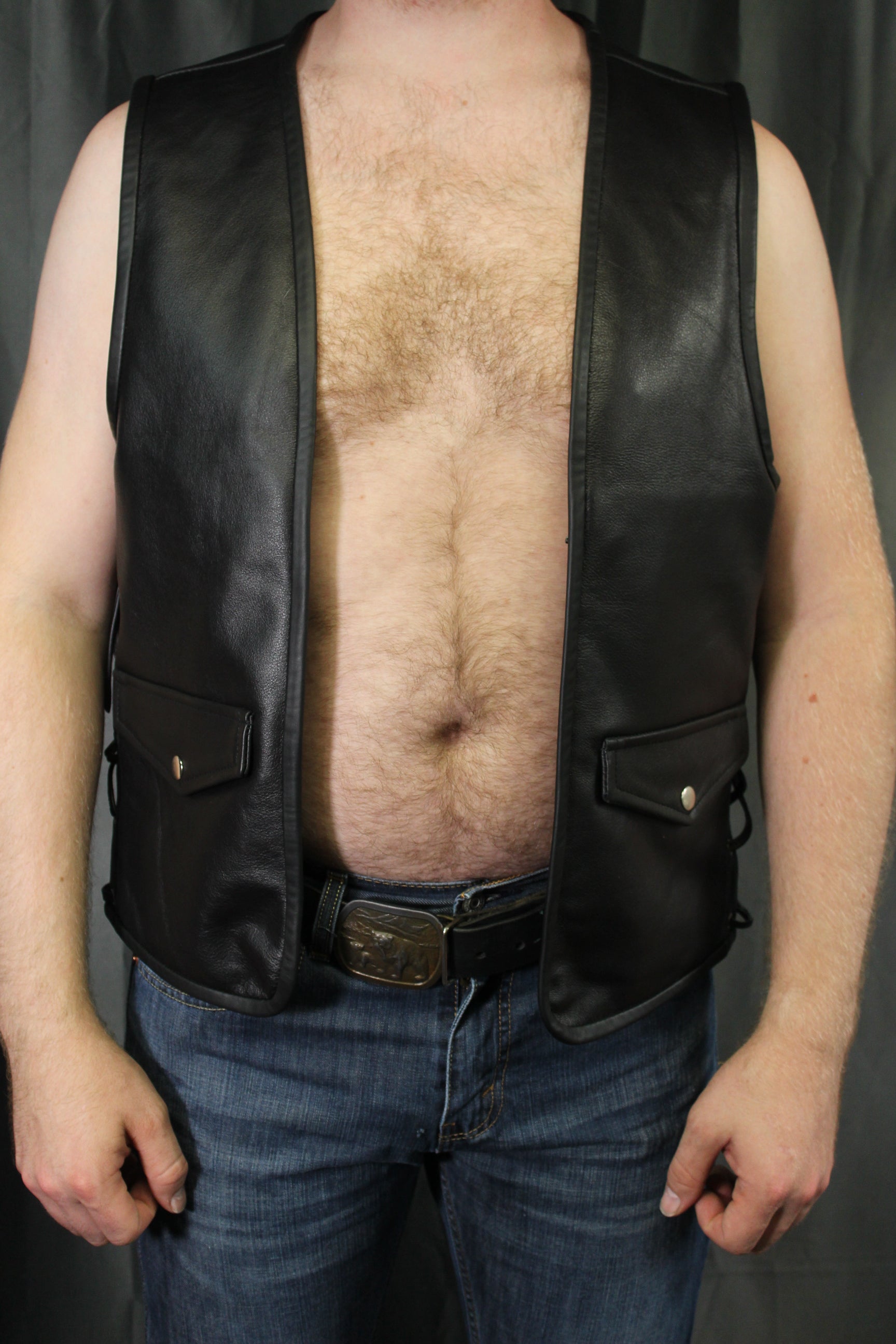 OnF Leather Bar Vest - Classic Black