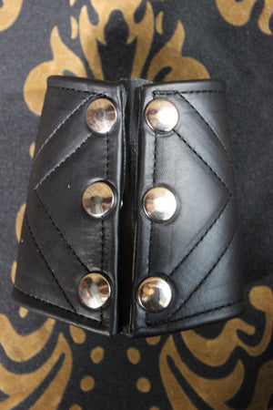 Wrist Bracer with Optional Wallet Insert