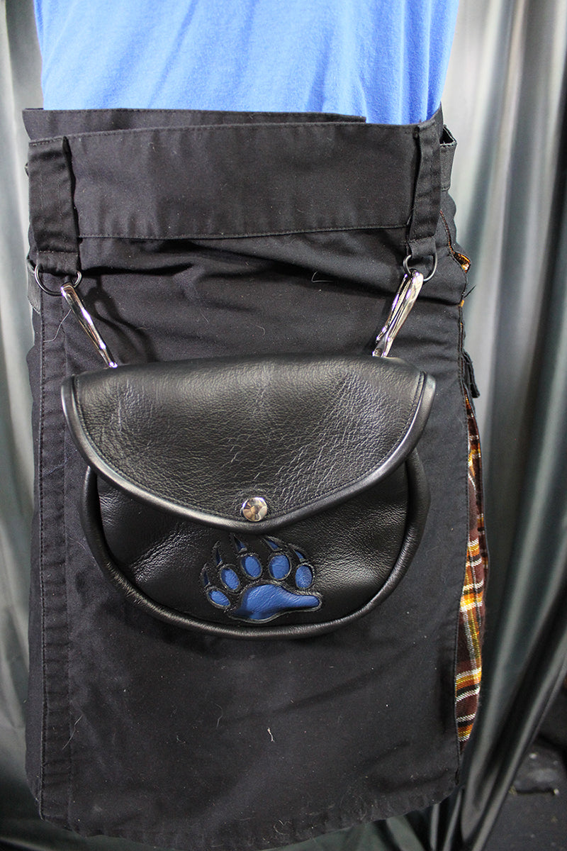 Leather Sporran with Bear Paw