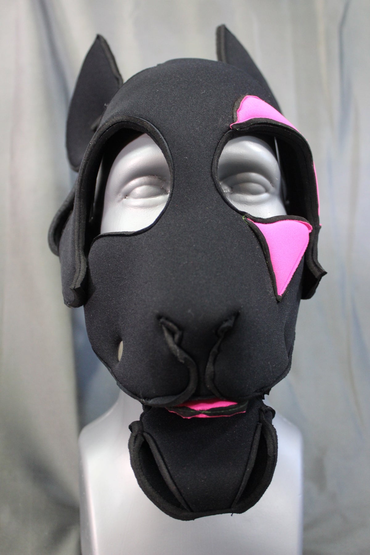 Pupskinz Neoprene Husky Heart Hood