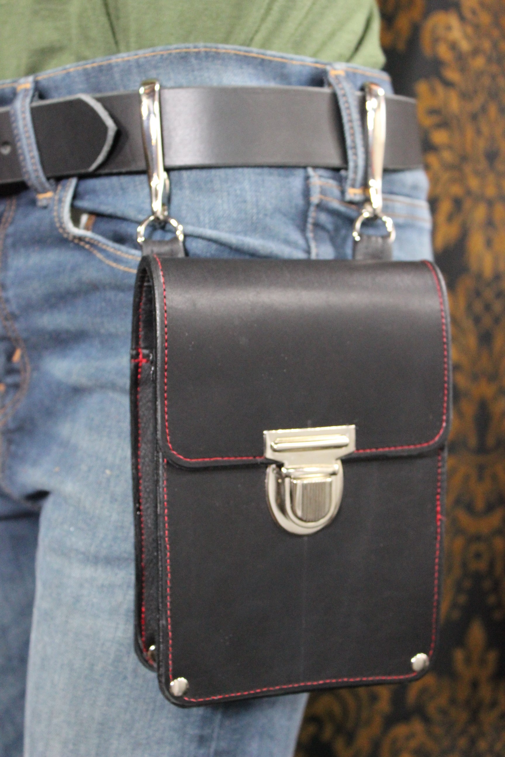 Leather Phone Case with Catch Tuck Lock