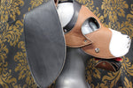 Basset Hound Style Pup Hood en noir, beige et blanc