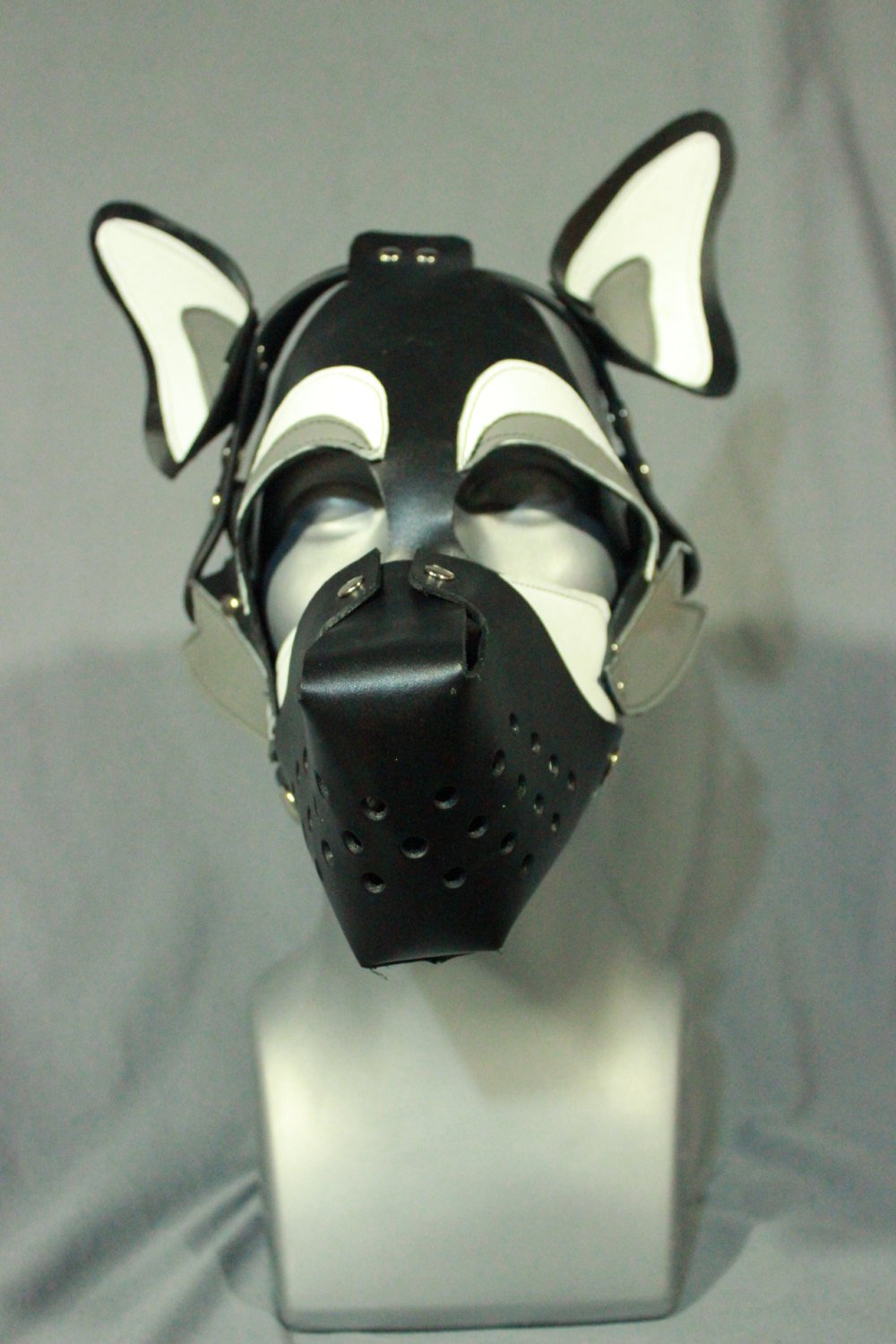 Husky style Pup Hood in Grey and White