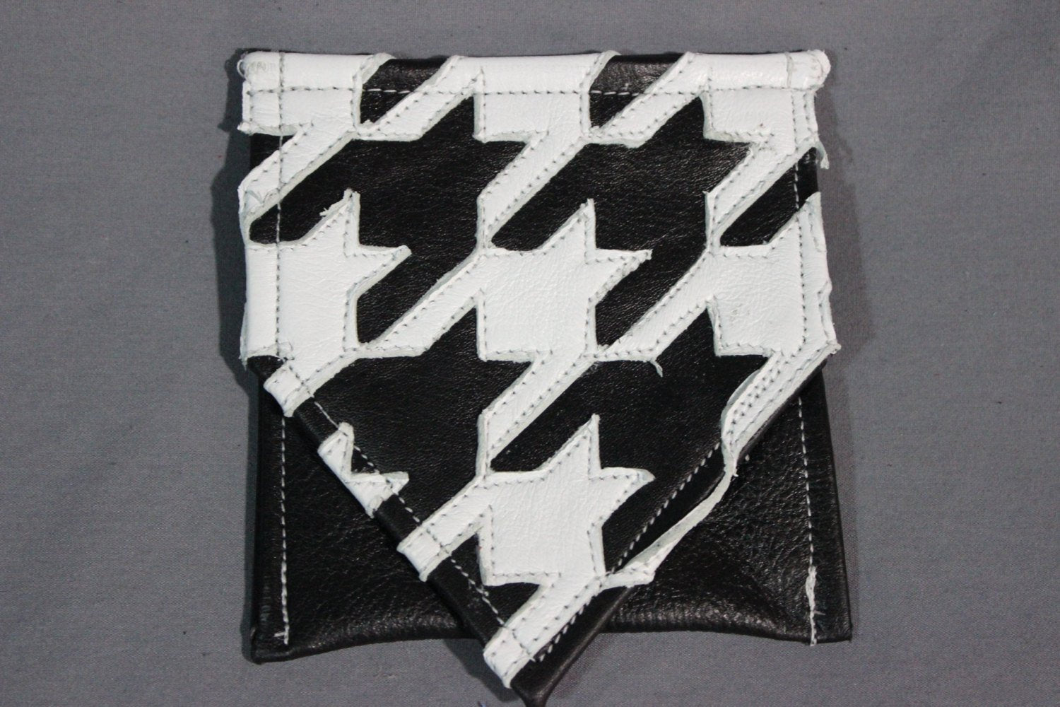 Houndstooth Pocket Flag in Leather